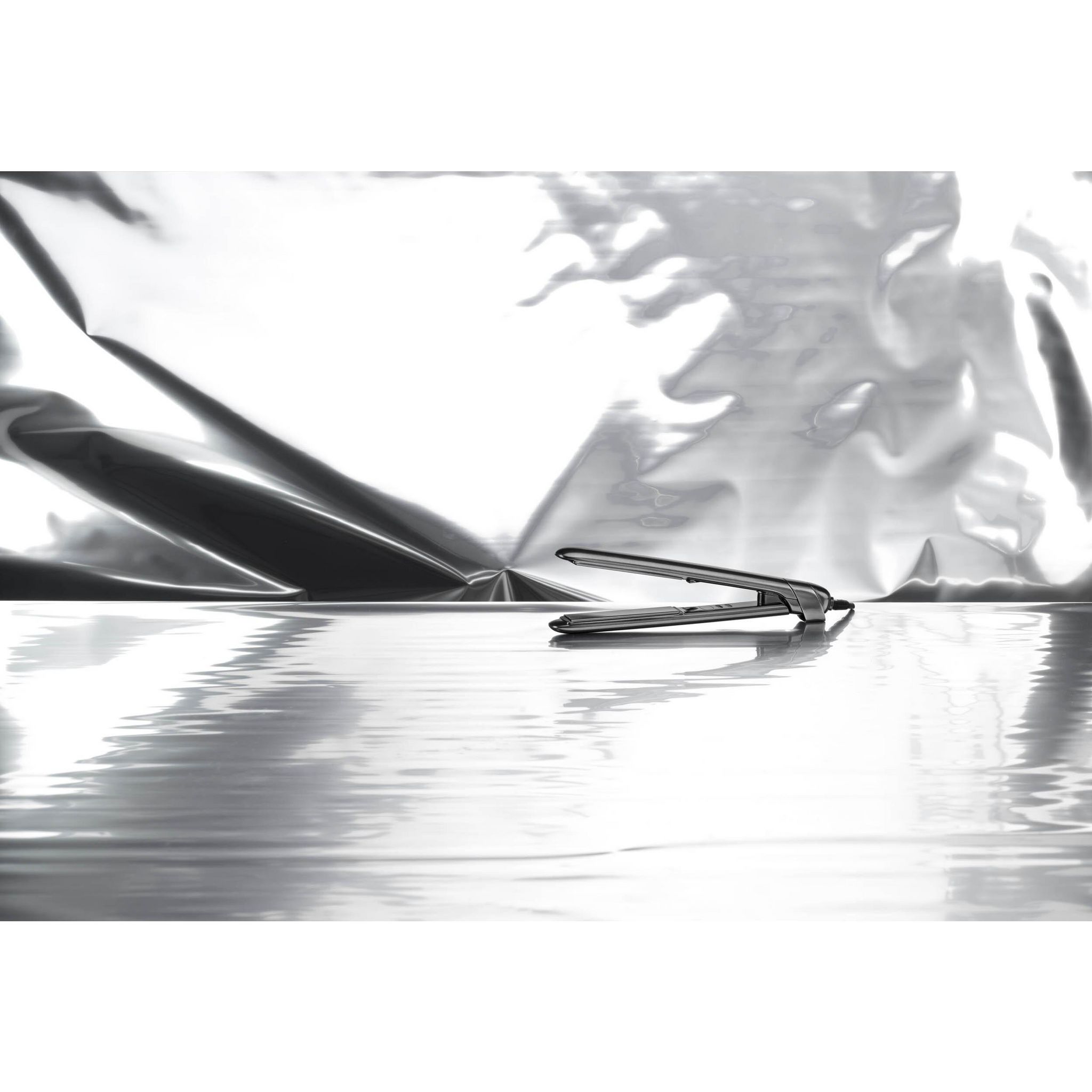 Voir la diapositive 9 : BABYLISS Lisseur ST620E - Gris