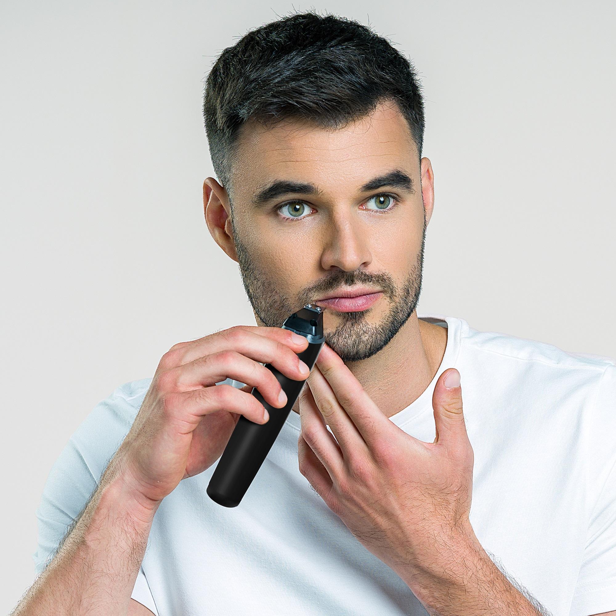 Voir la diapositive 7 : WAHL Tondeuse multifonction Groom 3028050 - Gris