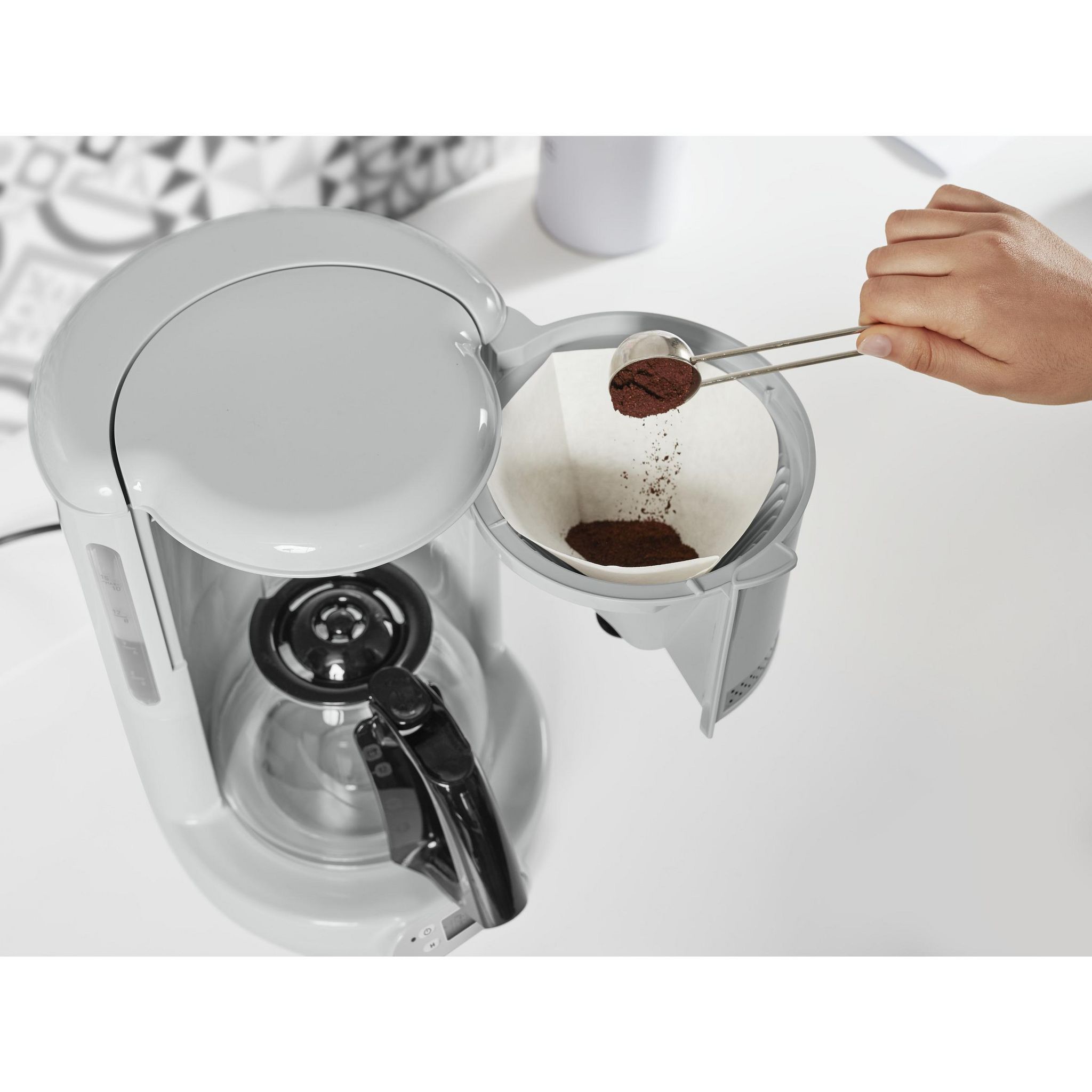 Voir la diapositive 7 : MOULINEX Cafetière filtre programmable FG380E10 - Gris