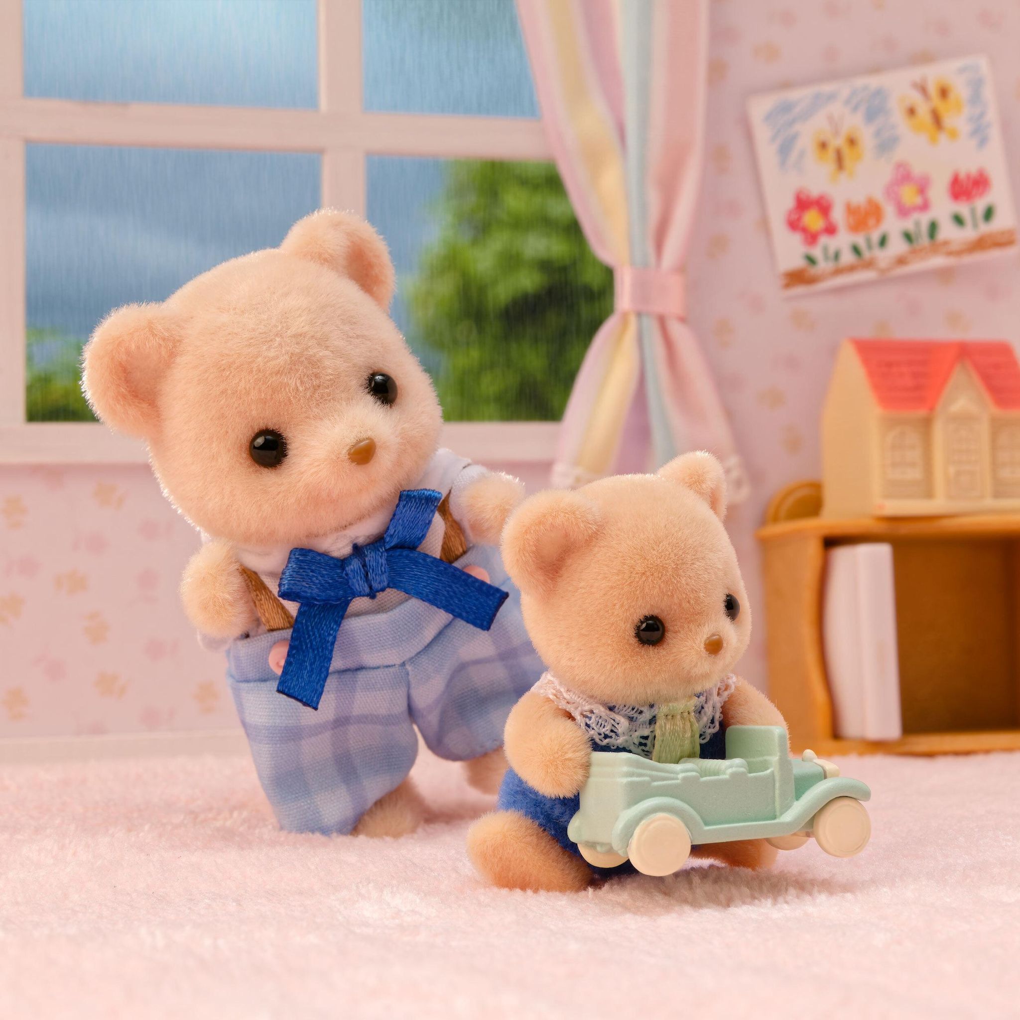 Voir la diapositive 6 : EPOCH D'ENFANCE La famille Ours Biscuit Famille Sylvanian