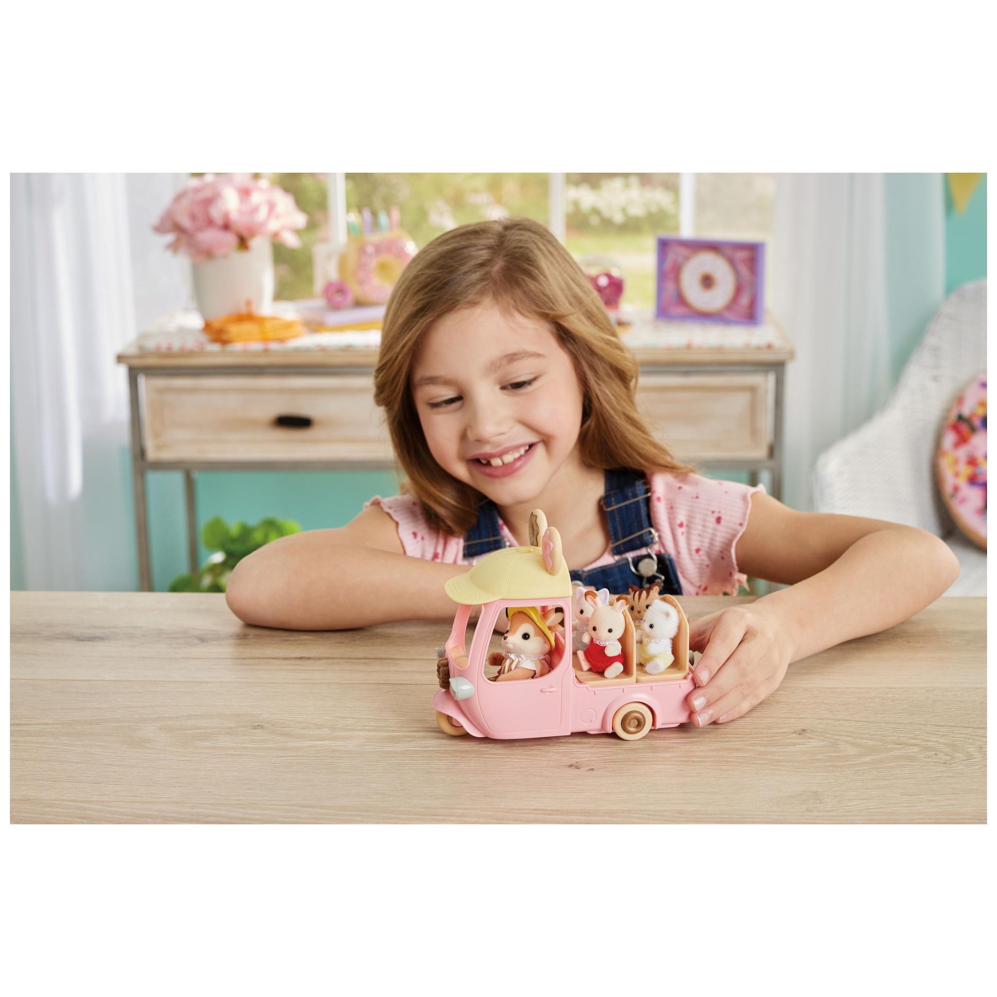 Voir la diapositive 7 : EPOCH D'ENFANCE La chariot de Donuts Famille Sylvanian