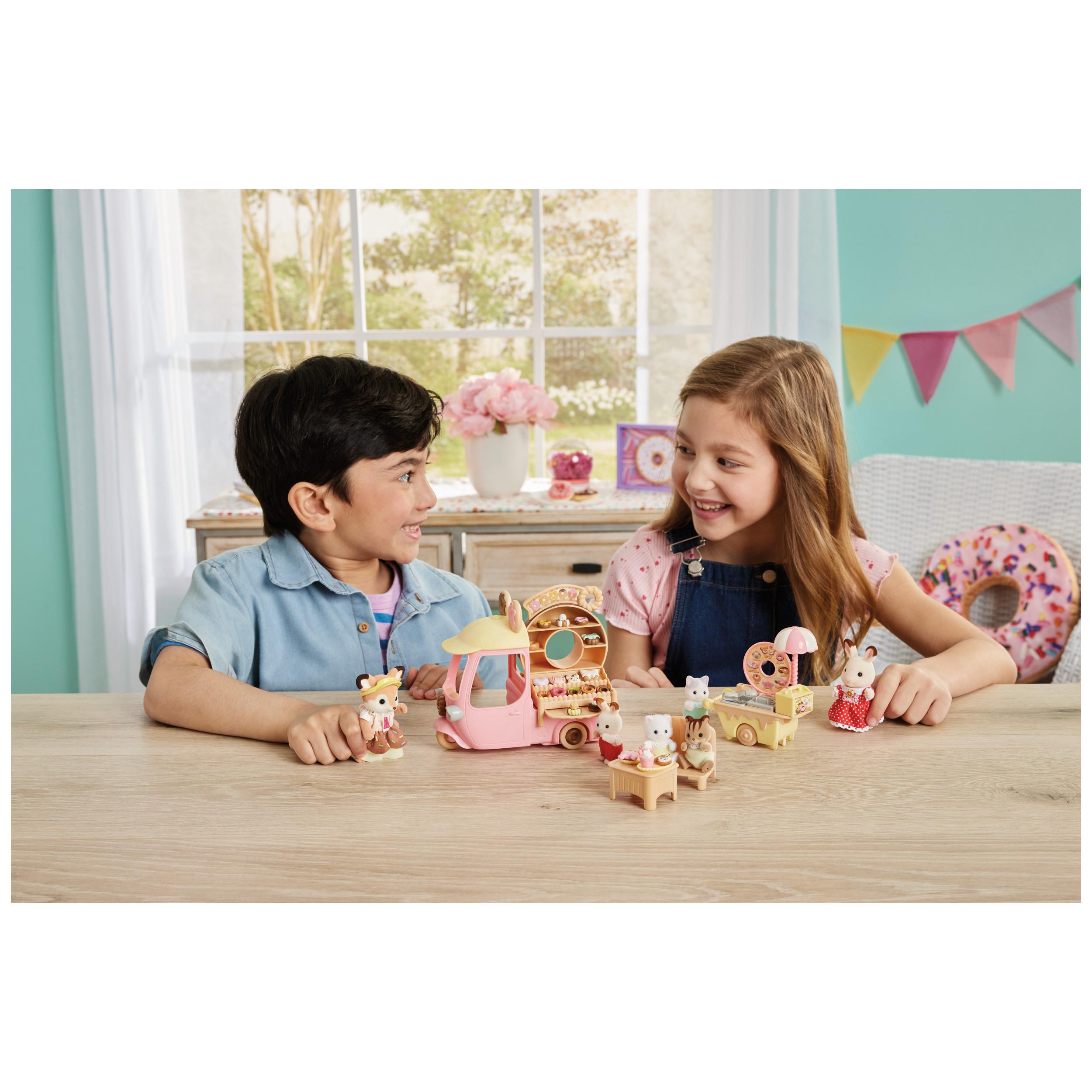 Voir la diapositive 9 : EPOCH D'ENFANCE La chariot de Donuts Famille Sylvanian