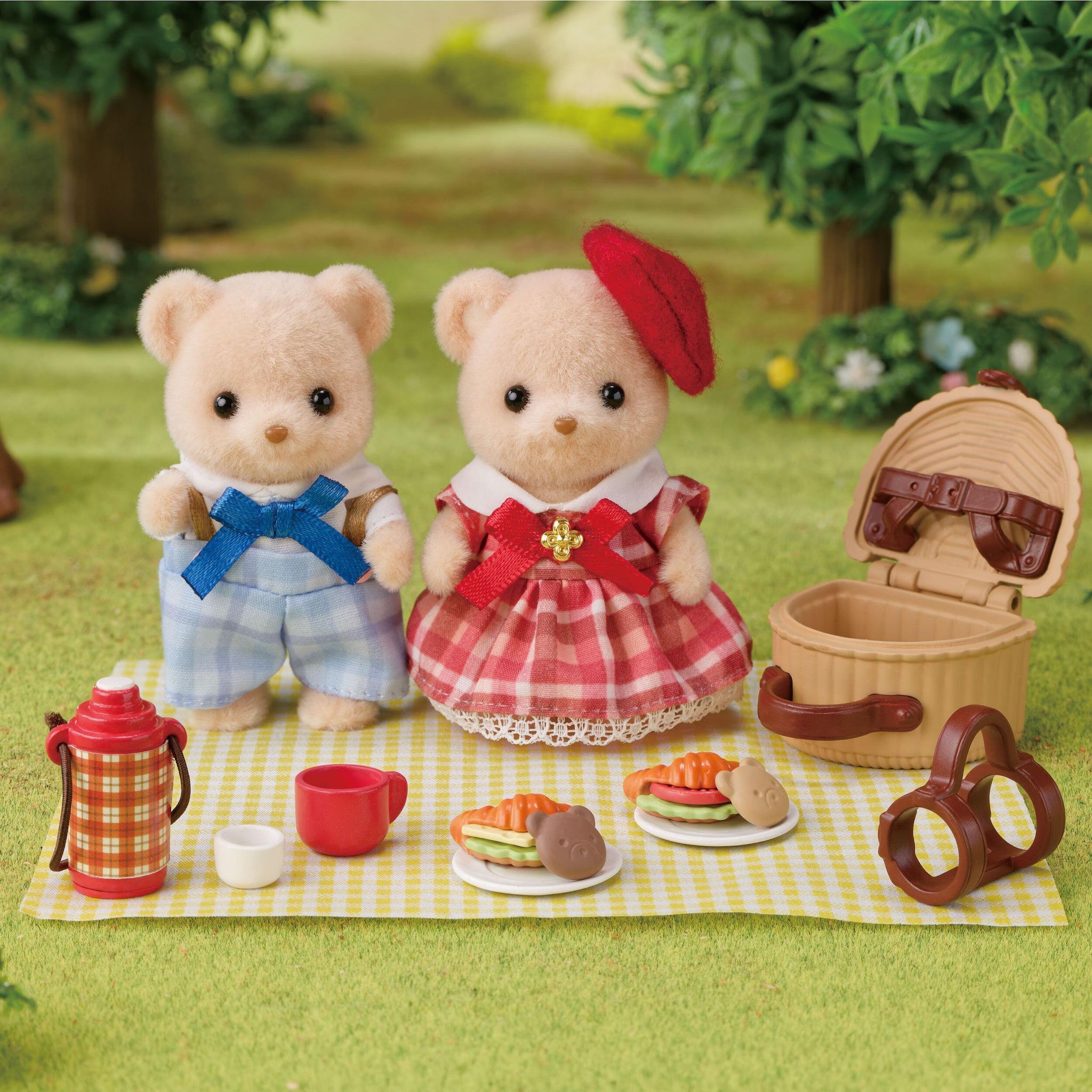 Voir la diapositive 2 : EPOCH D'ENFANCE Pique nique gourmand Ours Famille Sylvanian