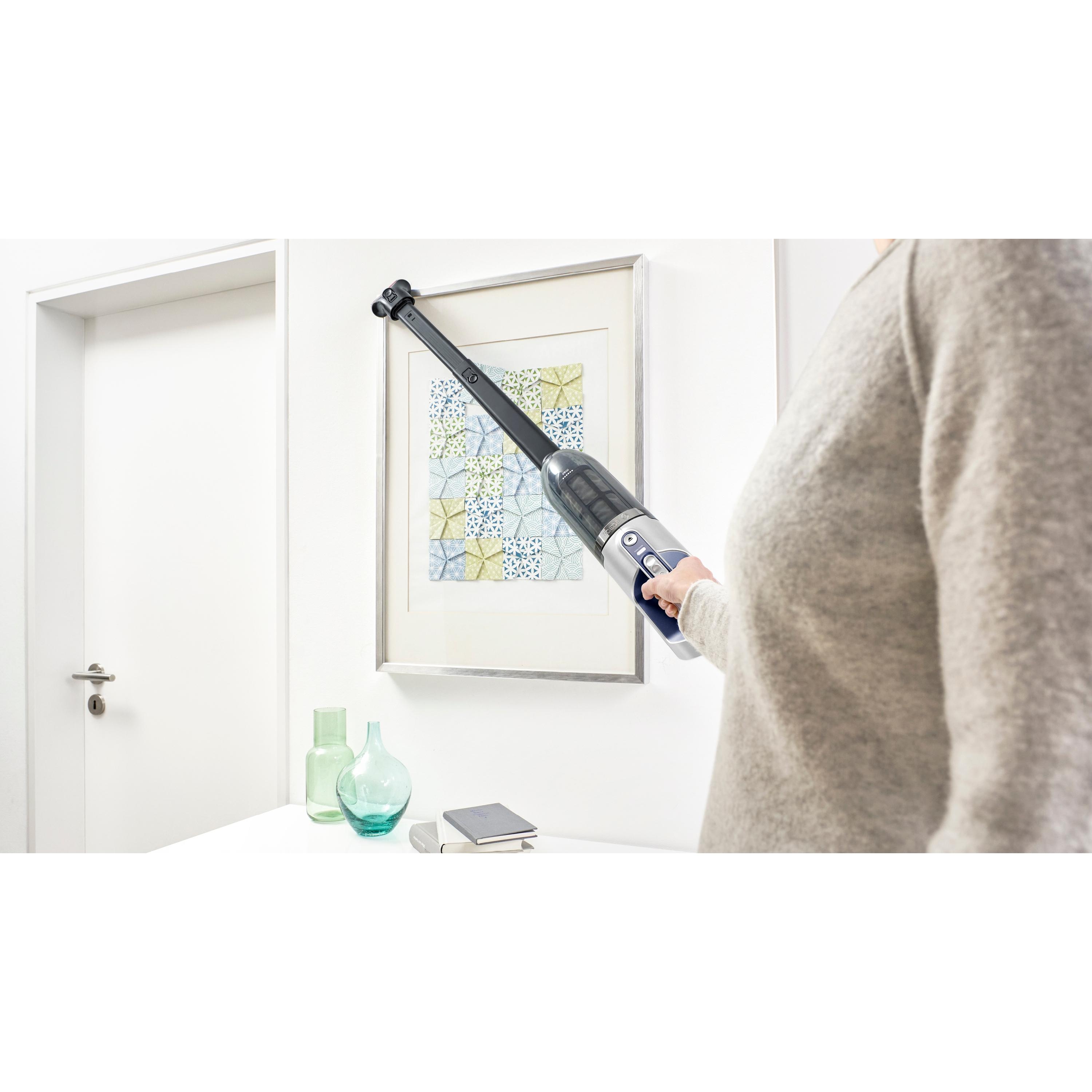 Voir la diapositive 2 : BOSCH Aspirateur balai BCH3K2851 - Bleu