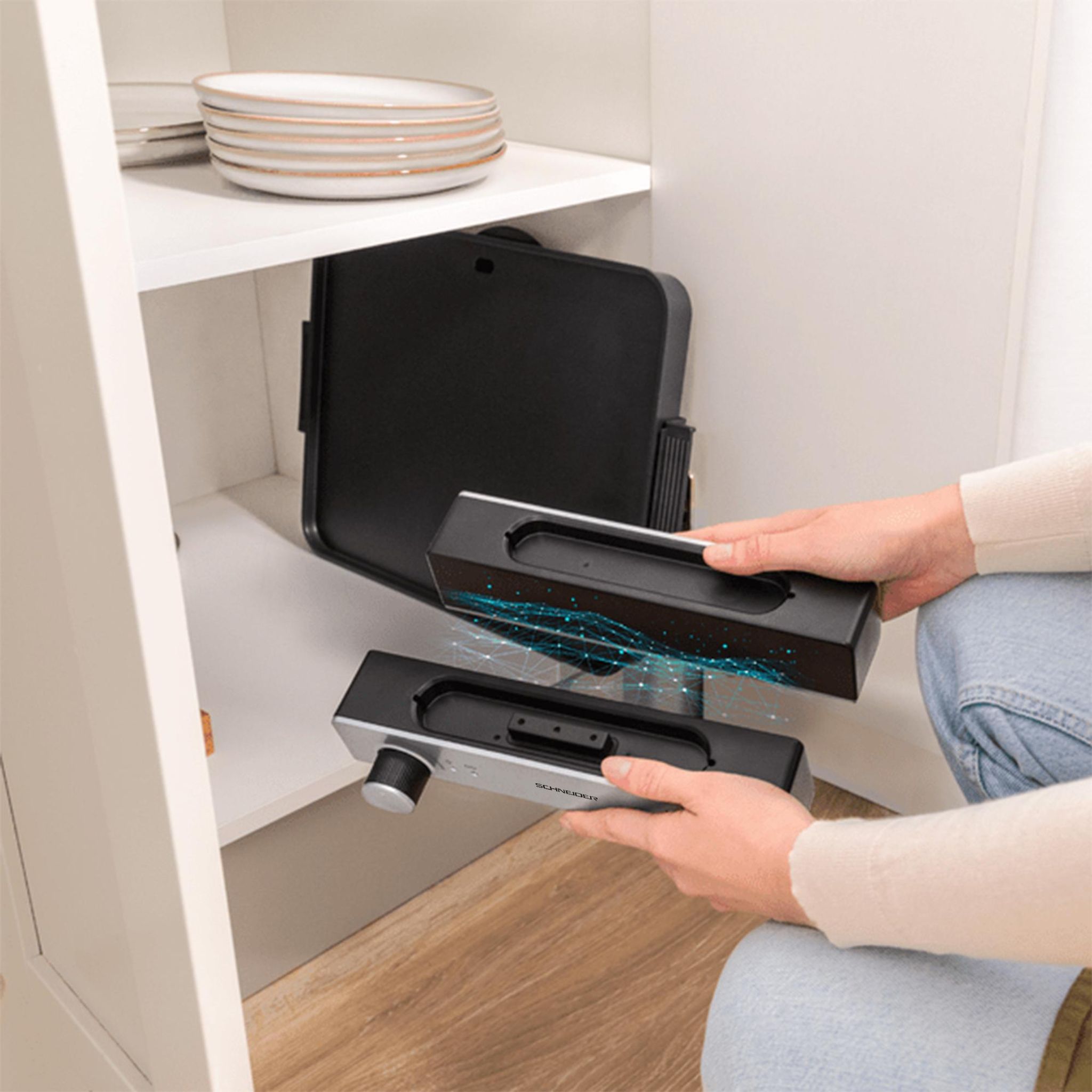 Voir la diapositive 4 : SCHNEIDER Plancha SCPL1800 - Noir