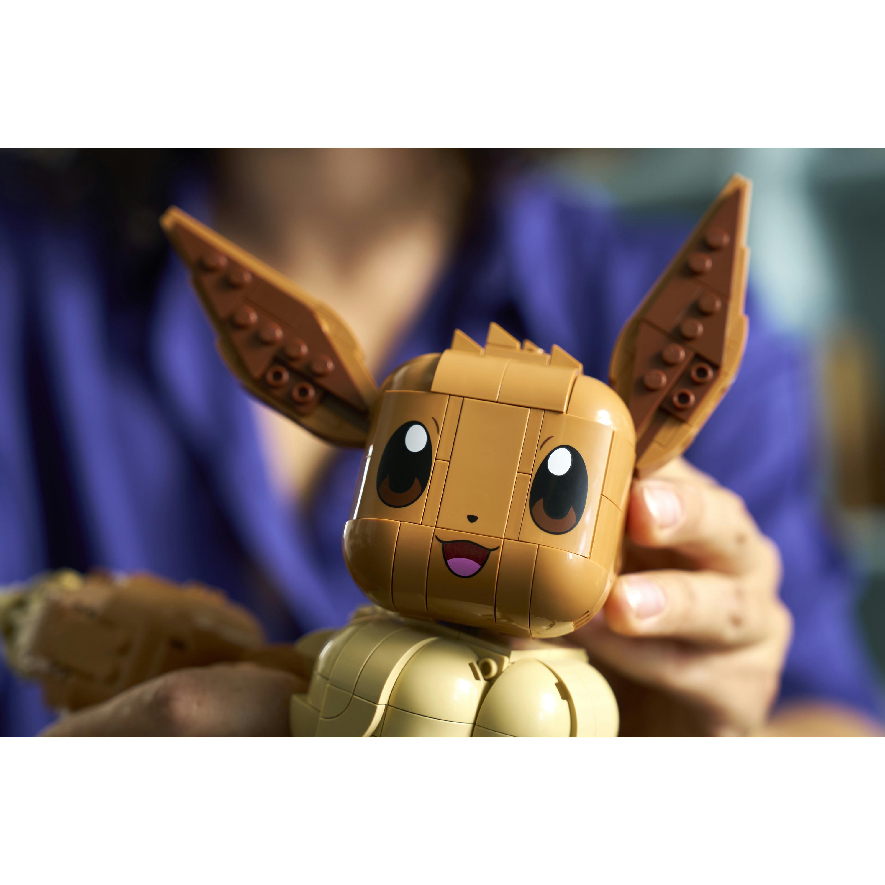 Voir la diapositive 22 : LEGO LEGO Pokémon 72151 Évoli - Set de Construction Collector pour Adulte - Idée Cadeau Gaming