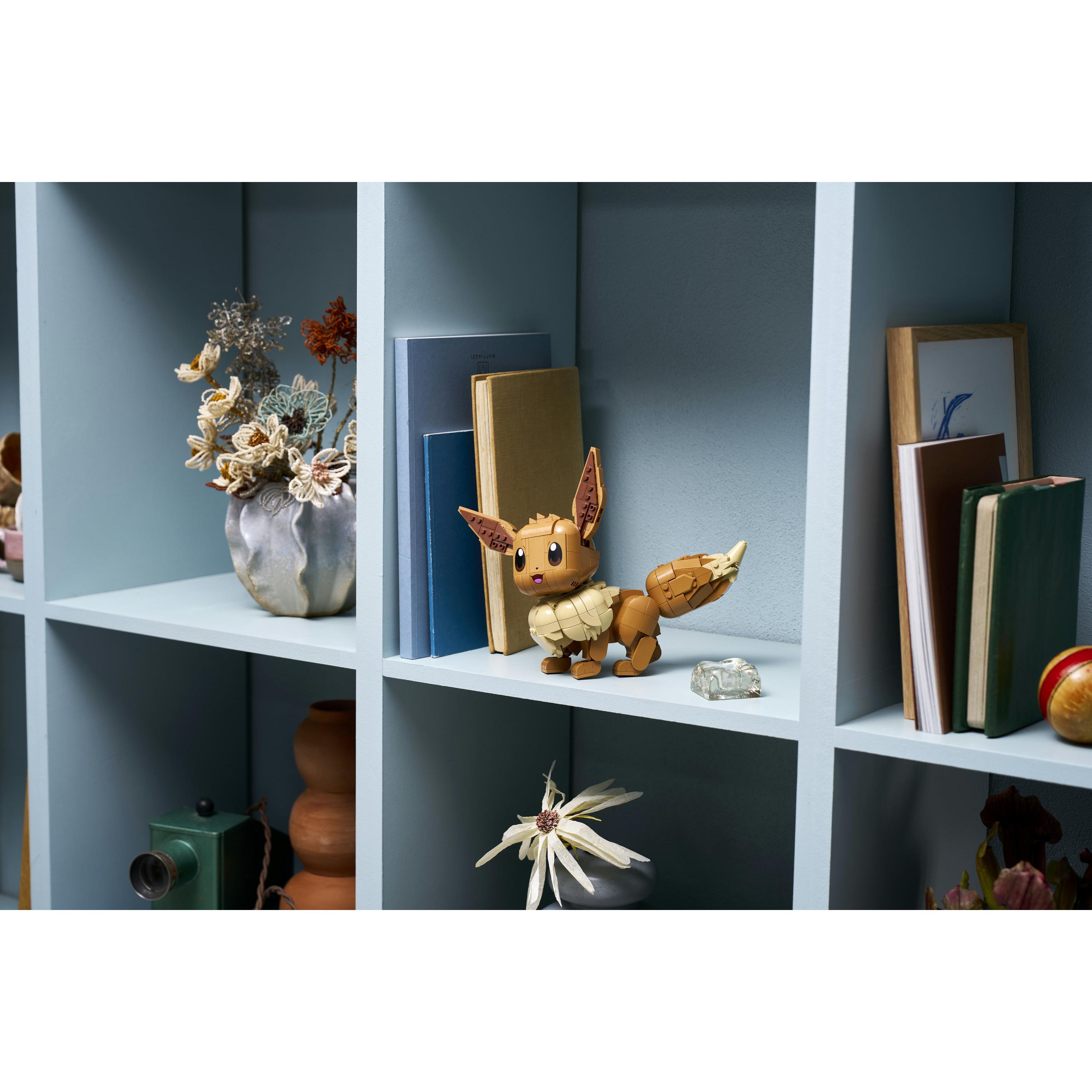 Voir la diapositive 26 : LEGO LEGO Pokémon 72151 Évoli - Set de Construction Collector pour Adulte - Idée Cadeau Gaming
