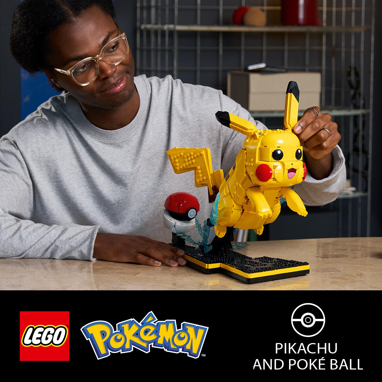 Voir la diapositive 26 : LEGO LEGO Pokémon 72152 Pikachu et Poké Ball - Set Collector pour Adulte - Idée Cadeau Gaming
