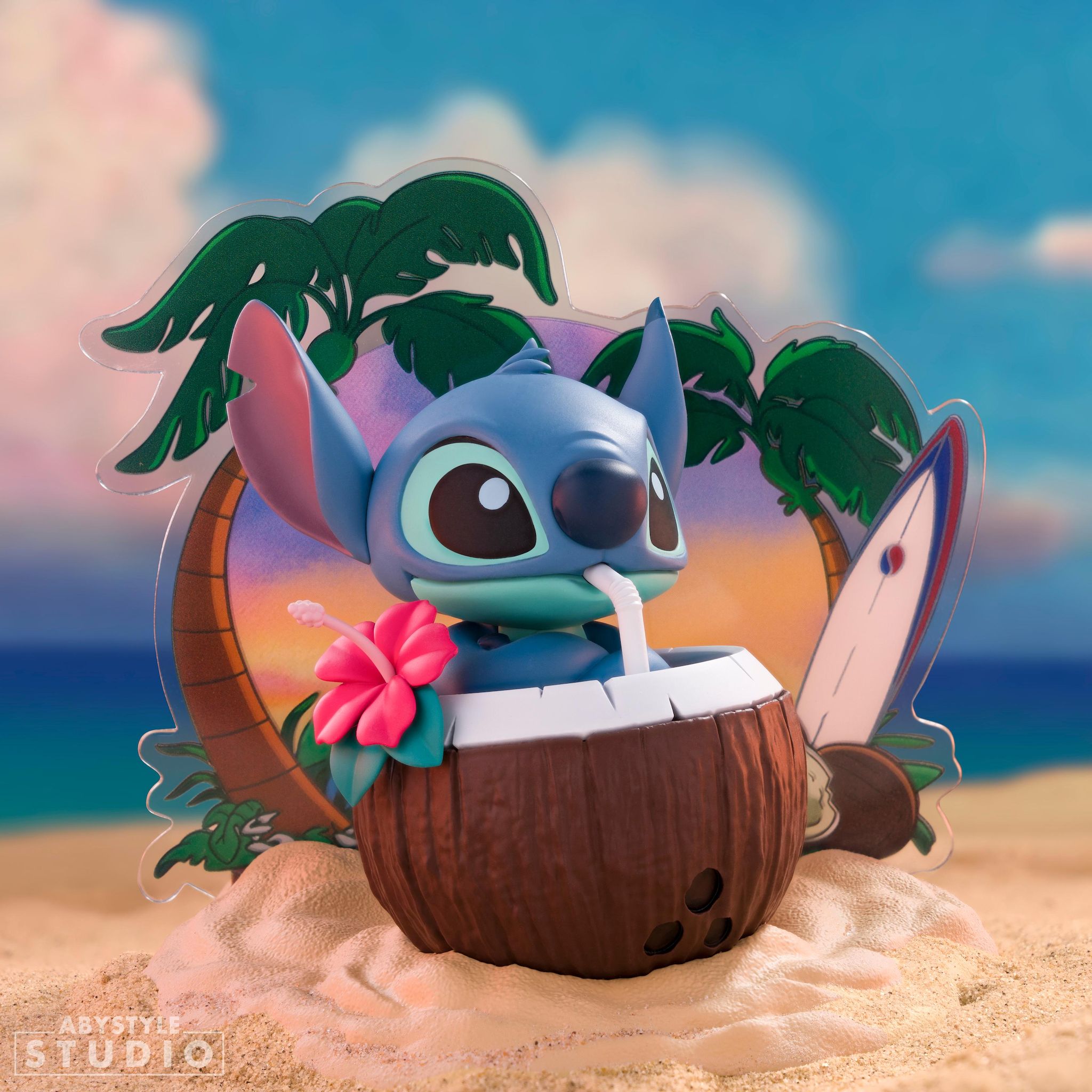 ABYSTYLE Figurine Stitch Coconut - Lilo & Stitch Disney