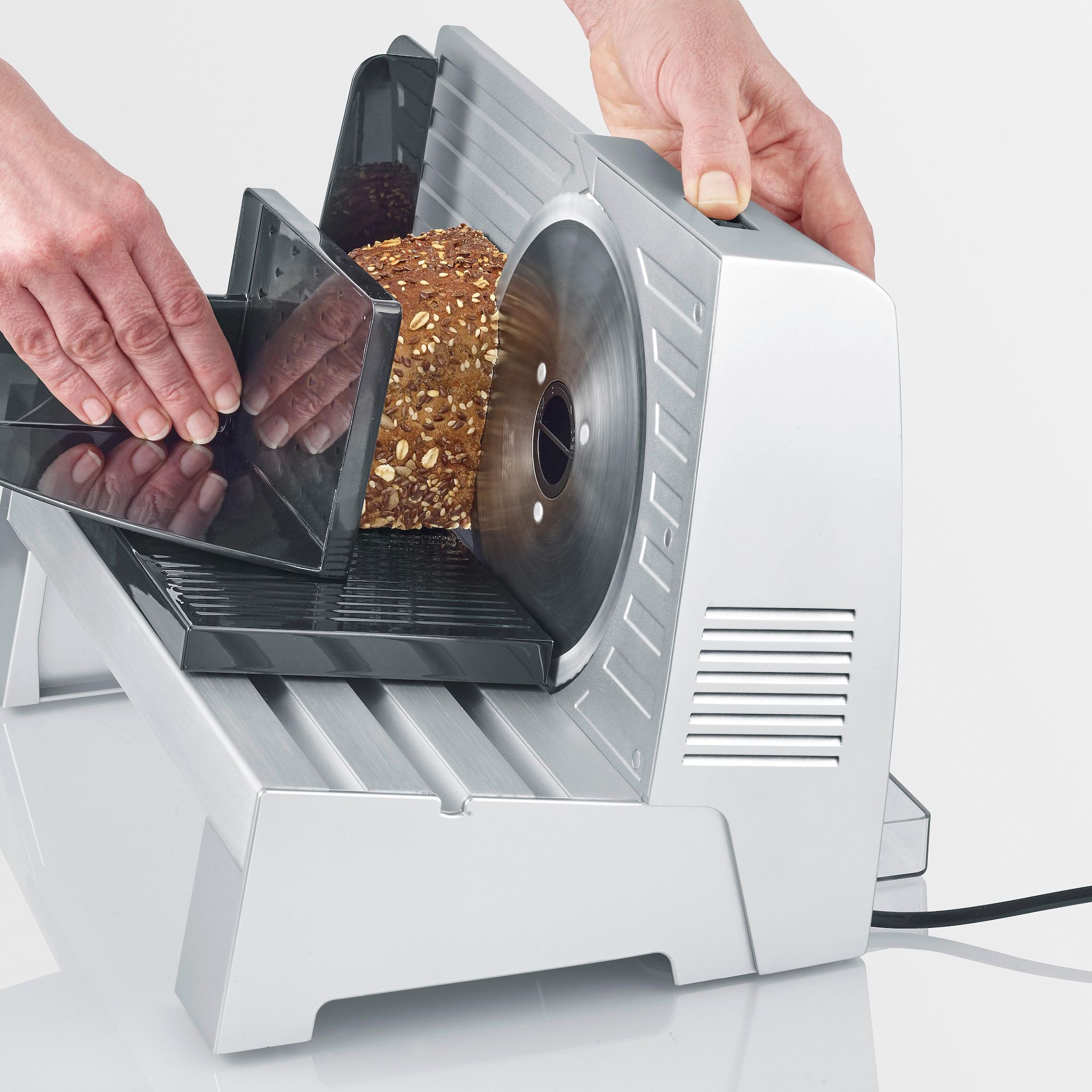 Voir la diapositive 5 : SEVERIN Trancheuse AS3917 - Gris