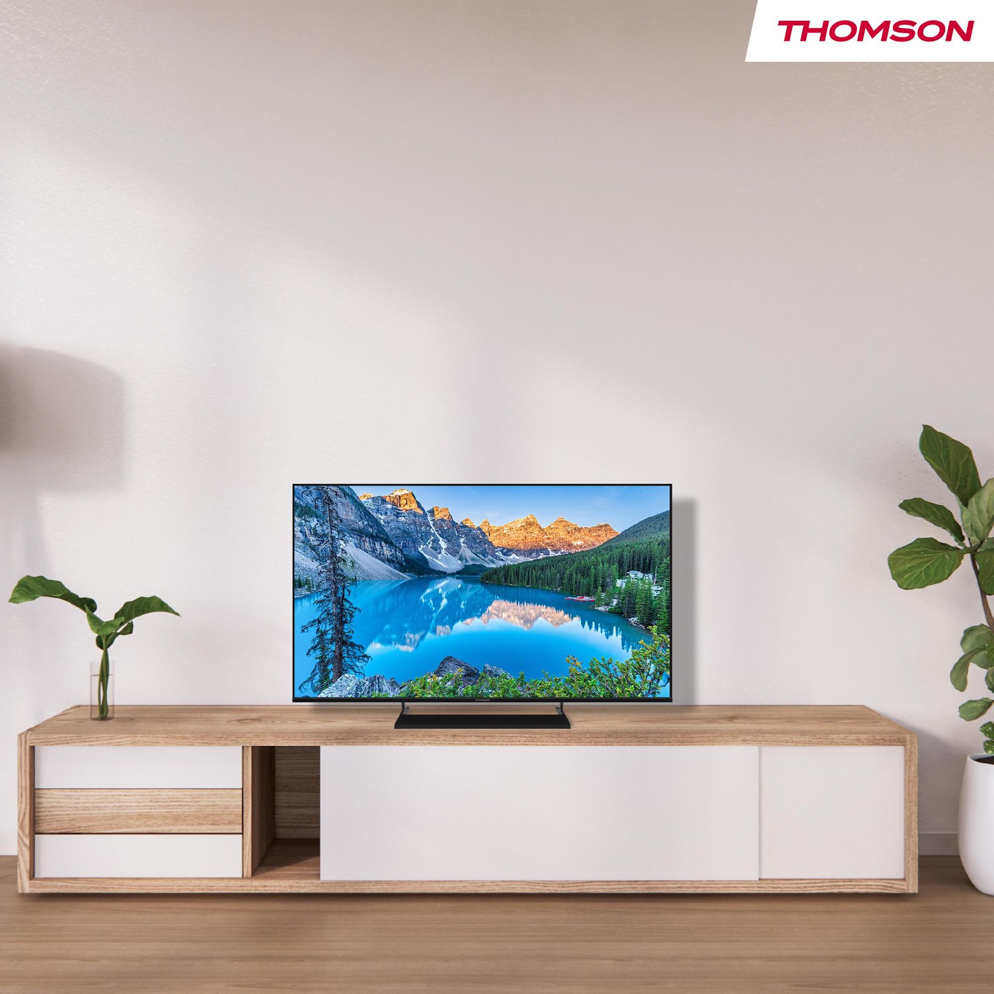 Voir la diapositive 14 : THOMSON TV UHD 55UG5X15 2026