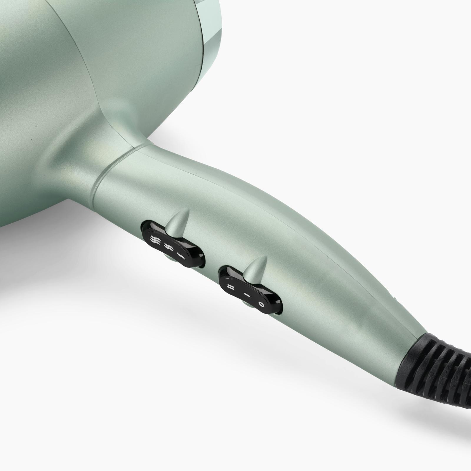 Voir la diapositive 4 : BABYLISS Sèche cheveux 5917PE - Vert