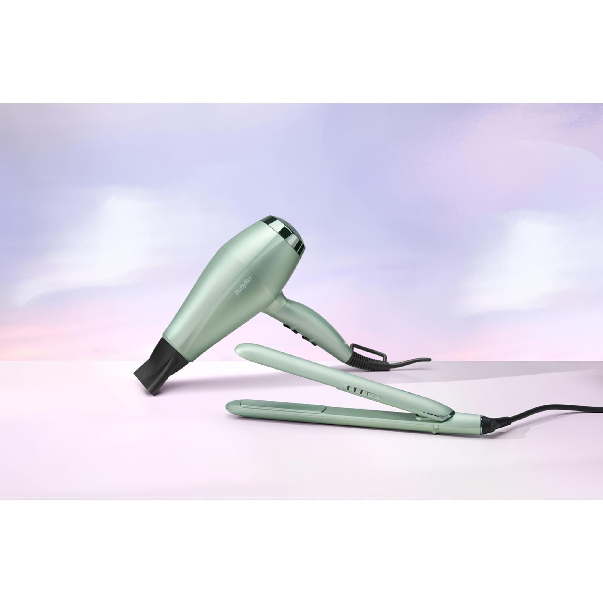 Voir la diapositive 10 : BABYLISS Sèche cheveux 5917PE - Vert