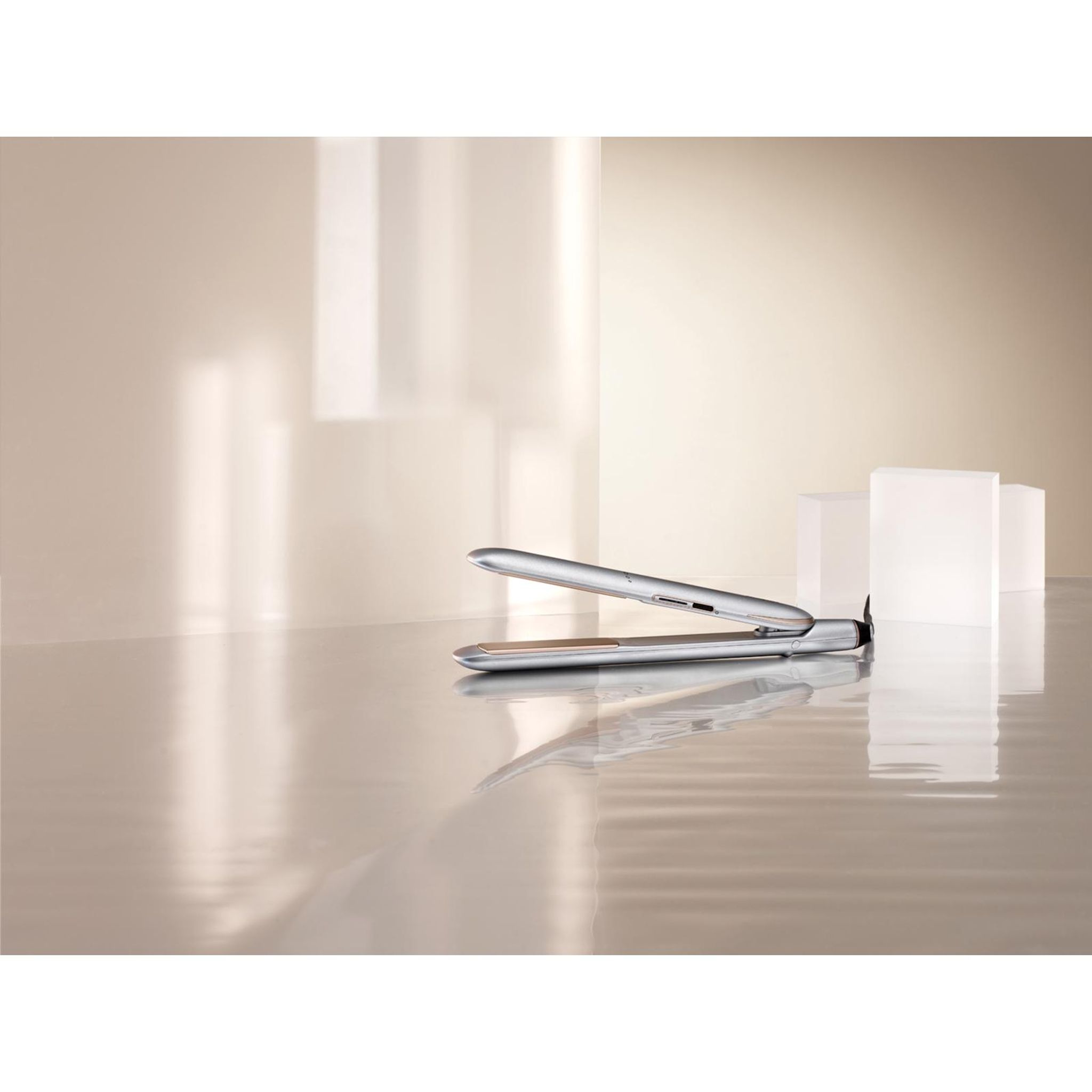 Voir la diapositive 9 : BABYLISS Lisseur ST260E - Gris