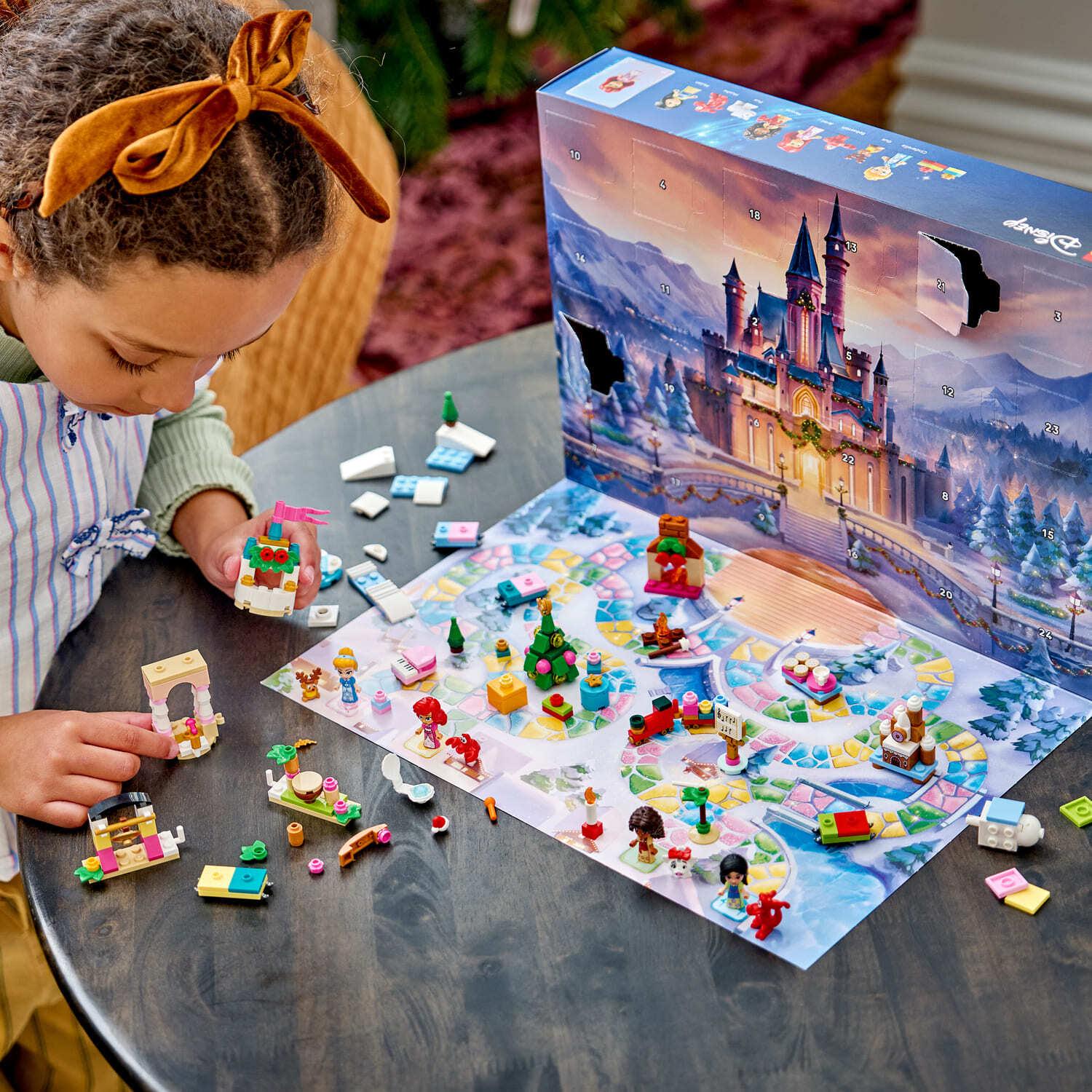 Voir la diapositive 7 : LEGO Disney Princess 43298 - Calendrier de l'avent 2026