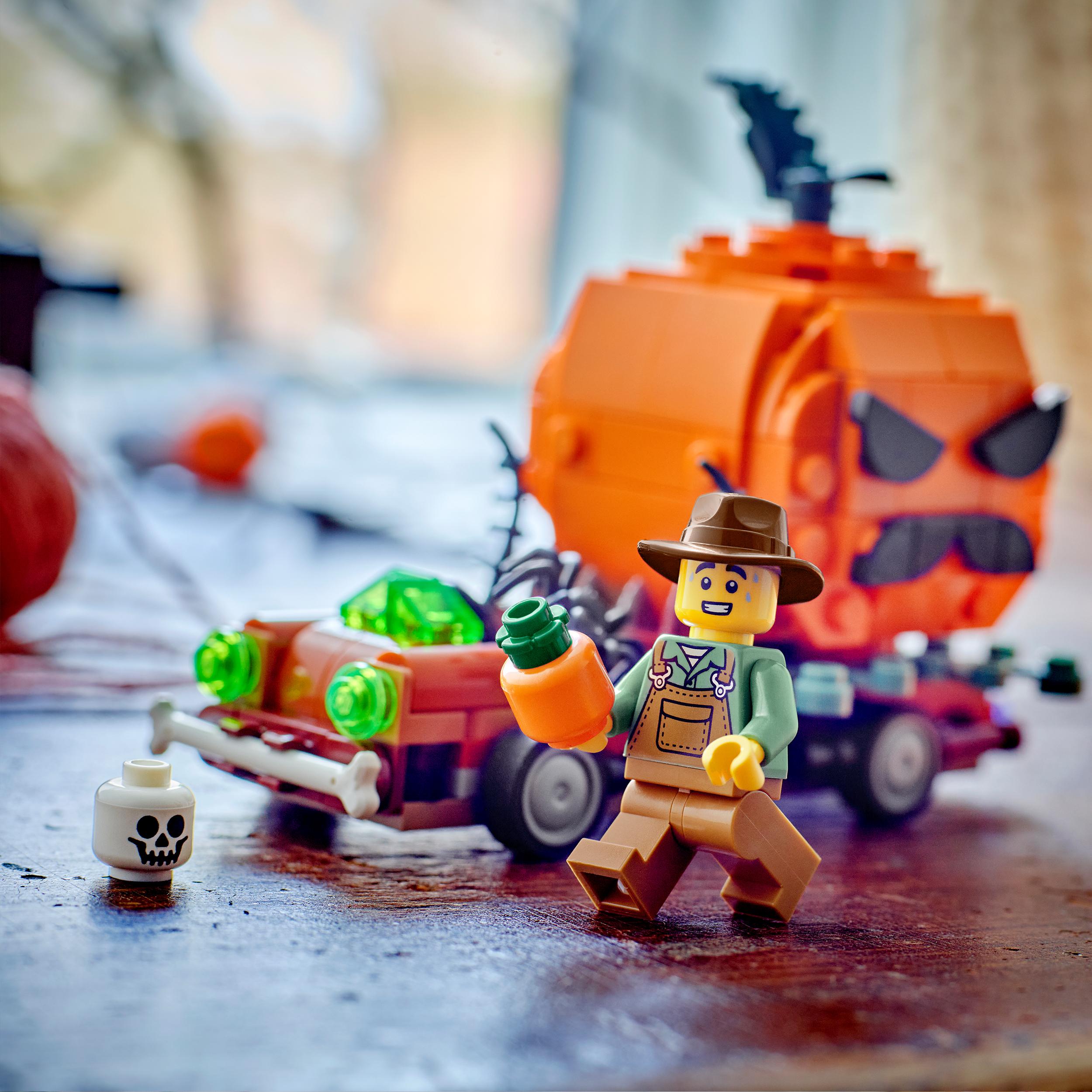 Voir la diapositive 6 : LEGO Halloween 40822 - La camionnette de la citrouille d'HAlloween