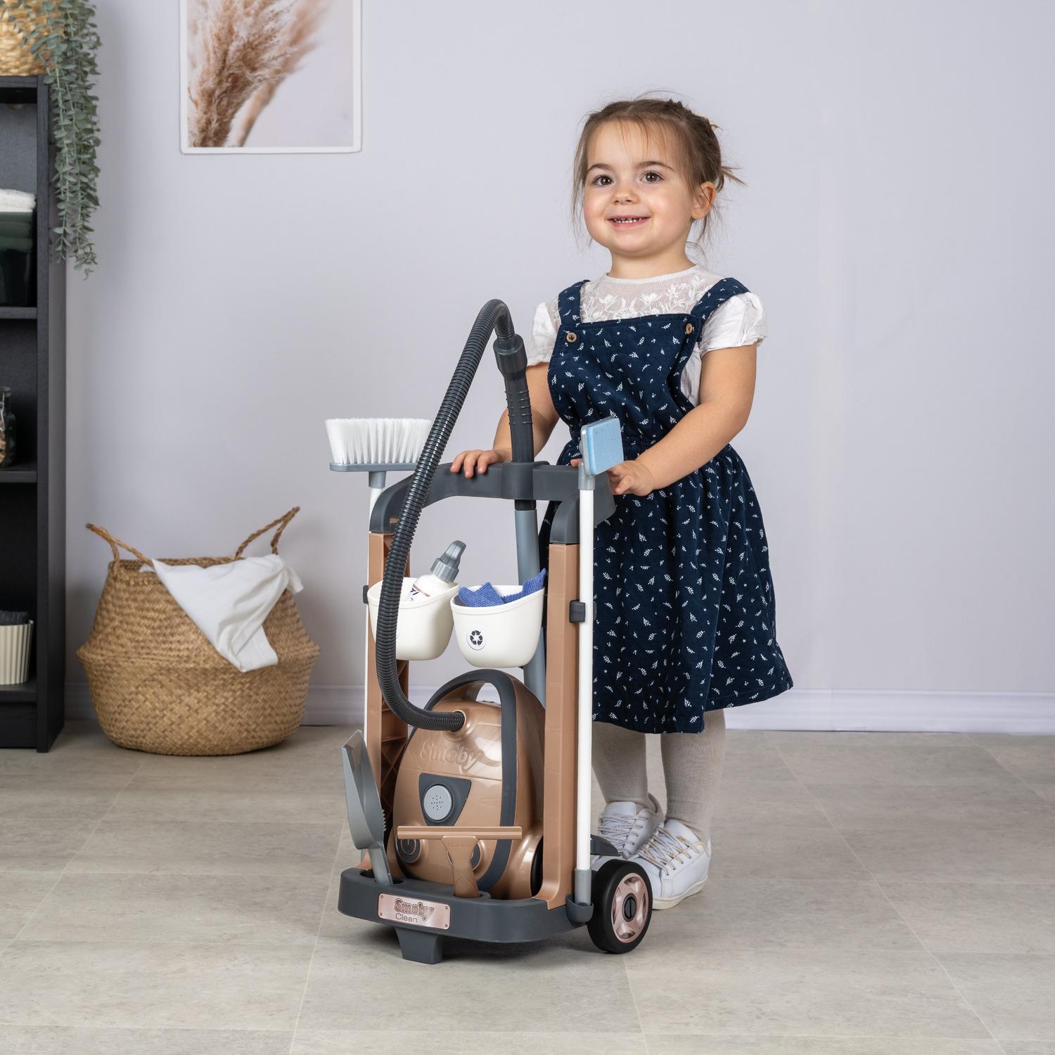 Voir la diapositive 4 : SMOBY Chariot Ménage + Aspirateur