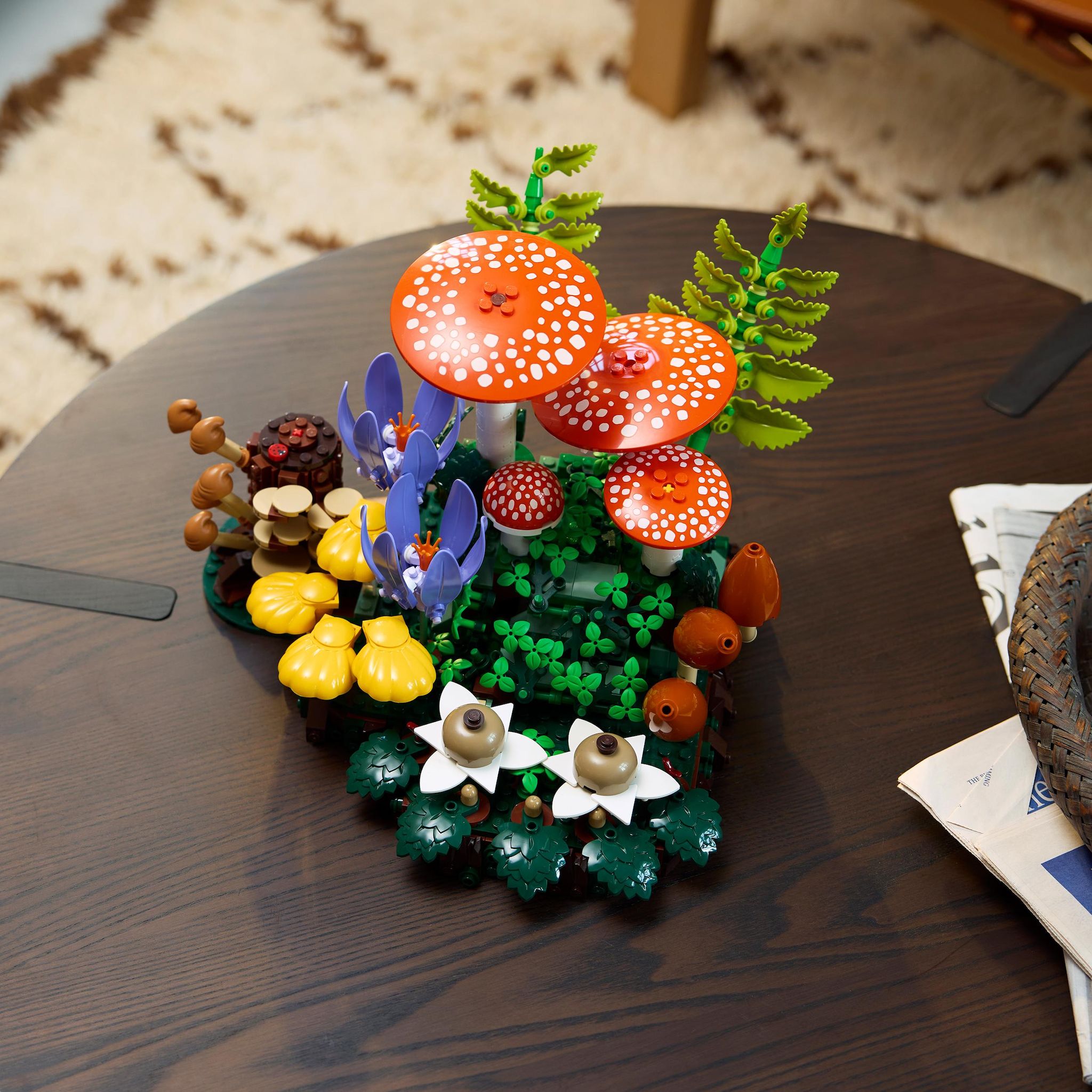 Voir la diapositive 4 : LEGO Botanicals 11505 Les Champignons des Bois - Set pour Adulte - Plantes Artificielles