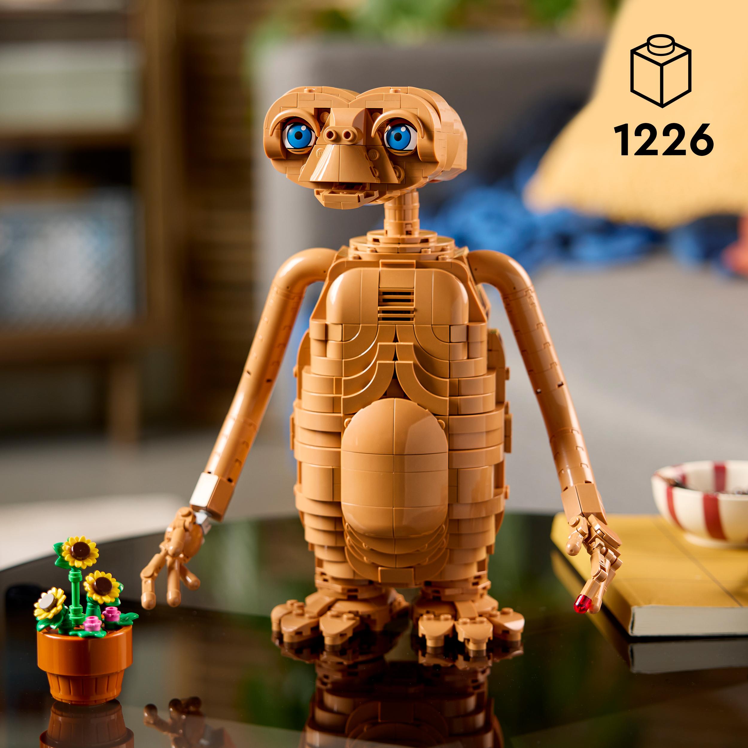 Voir la diapositive 2 : LEGO IDEAS 21370 - E.T