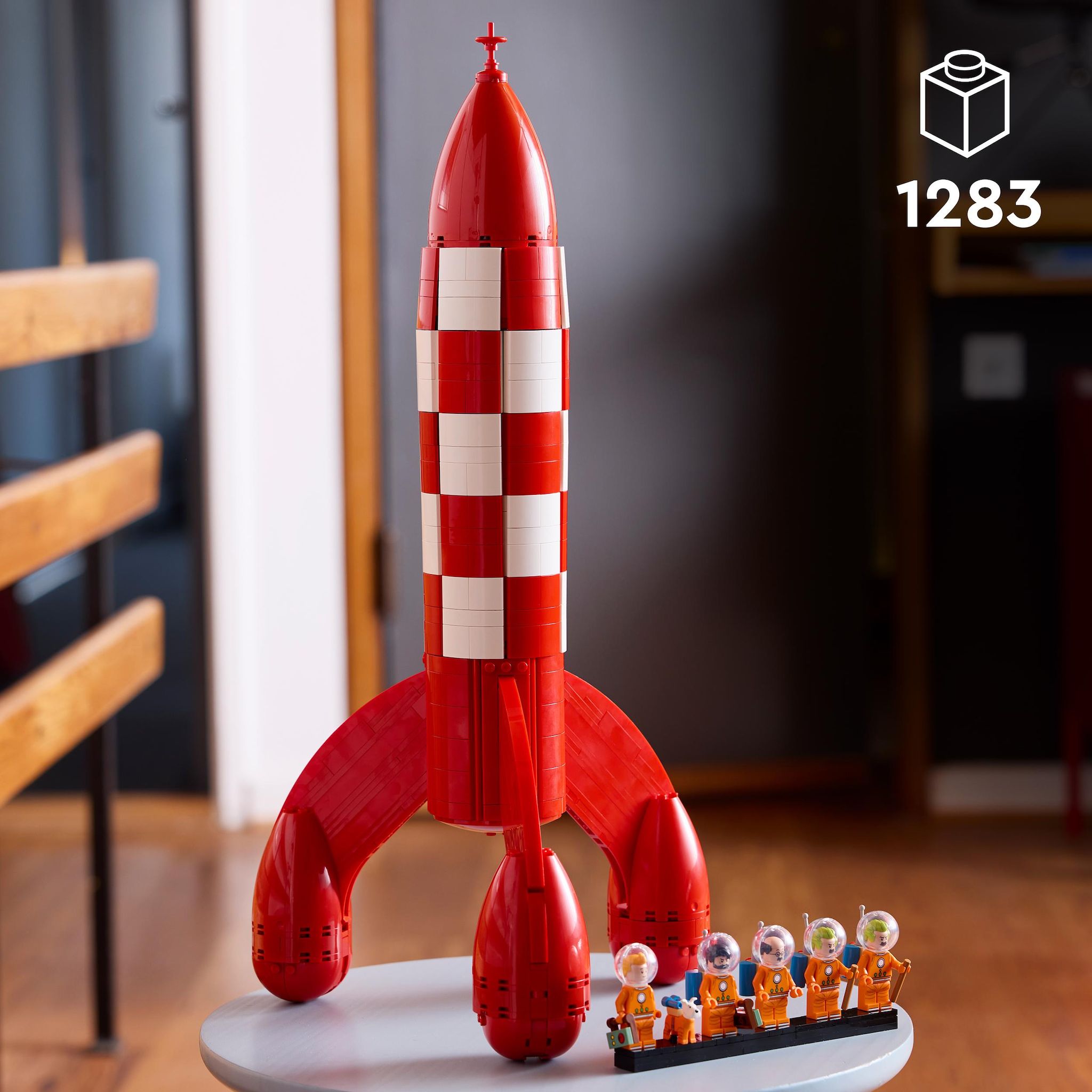 Voir la diapositive 3 : LEGO IDEAS 21367 - La Fusée de Tintin