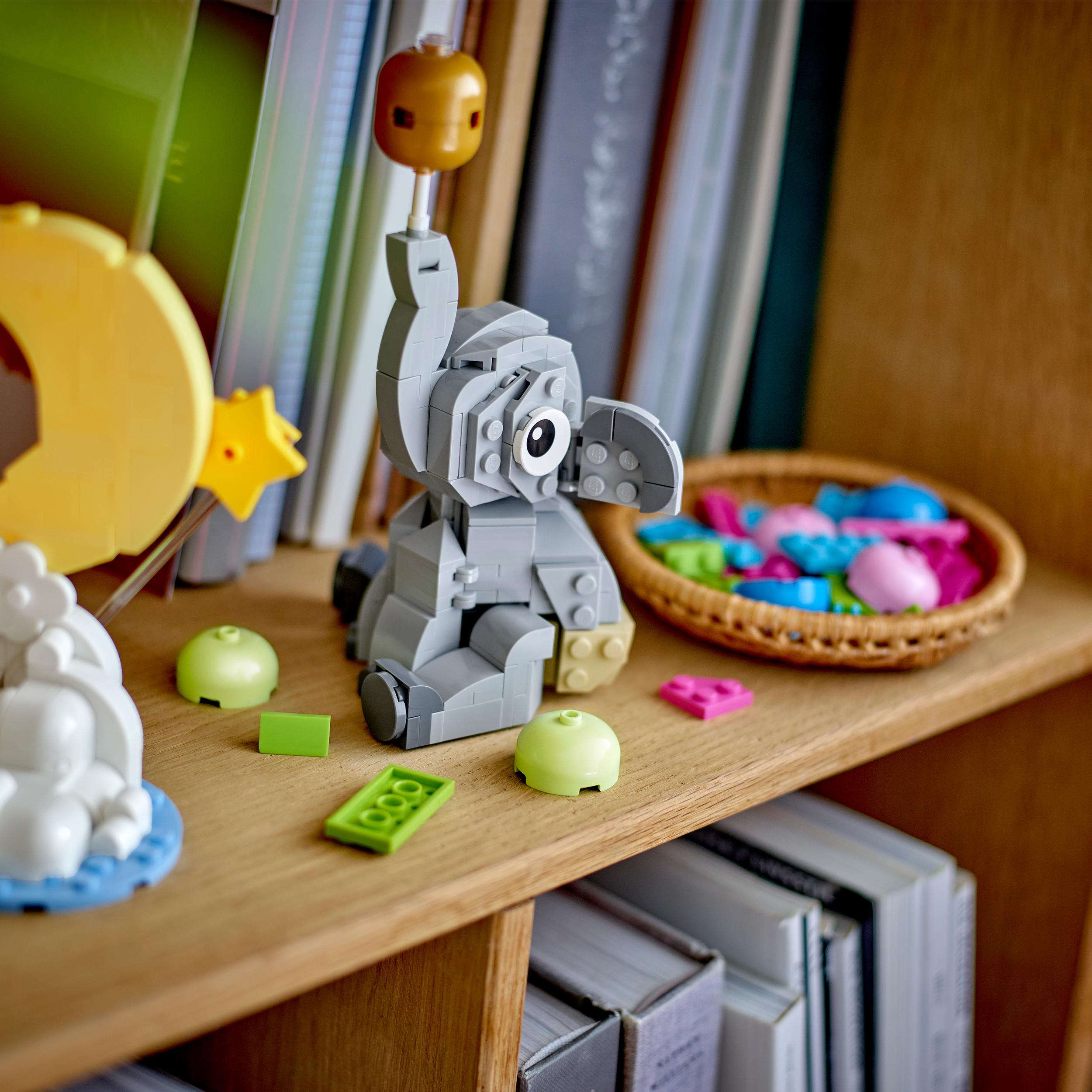 Voir la diapositive 4 : LEGO LEGO 40814 Le Bébé Éléphant dans le Ciel - Set Adulte - Cadeau Naissance - Déco Chambre