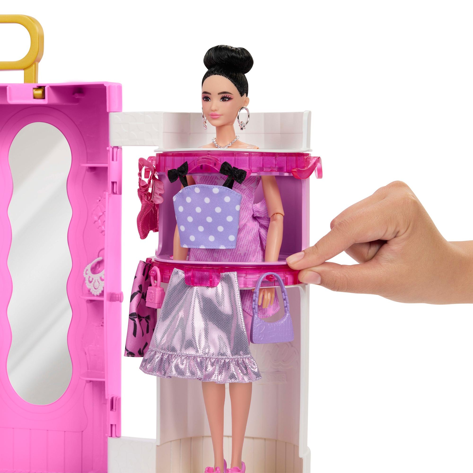 Voir la diapositive 14 : MATTEL Dressing Deluxe Style Barbie
