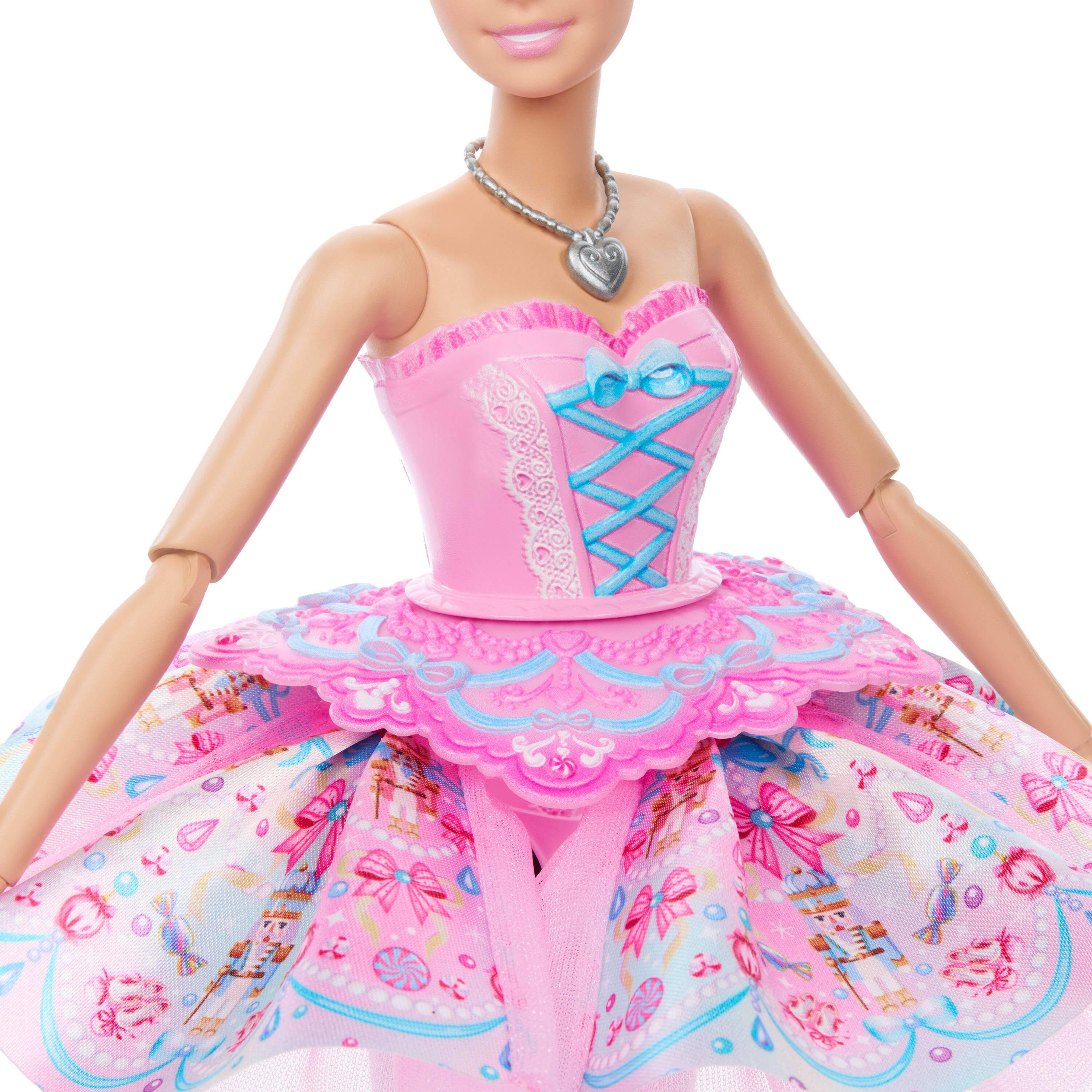 Voir la diapositive 5 : MATTEL Poupée Clara Deluxe Casse Noisette - Barbie