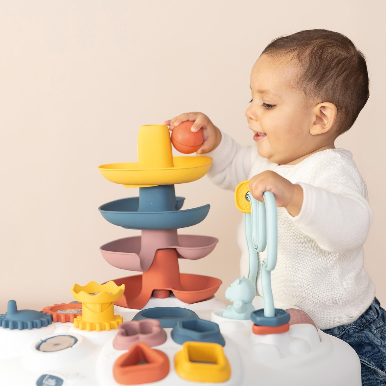 Voir la diapositive 6 : SMOBY Table d'activités