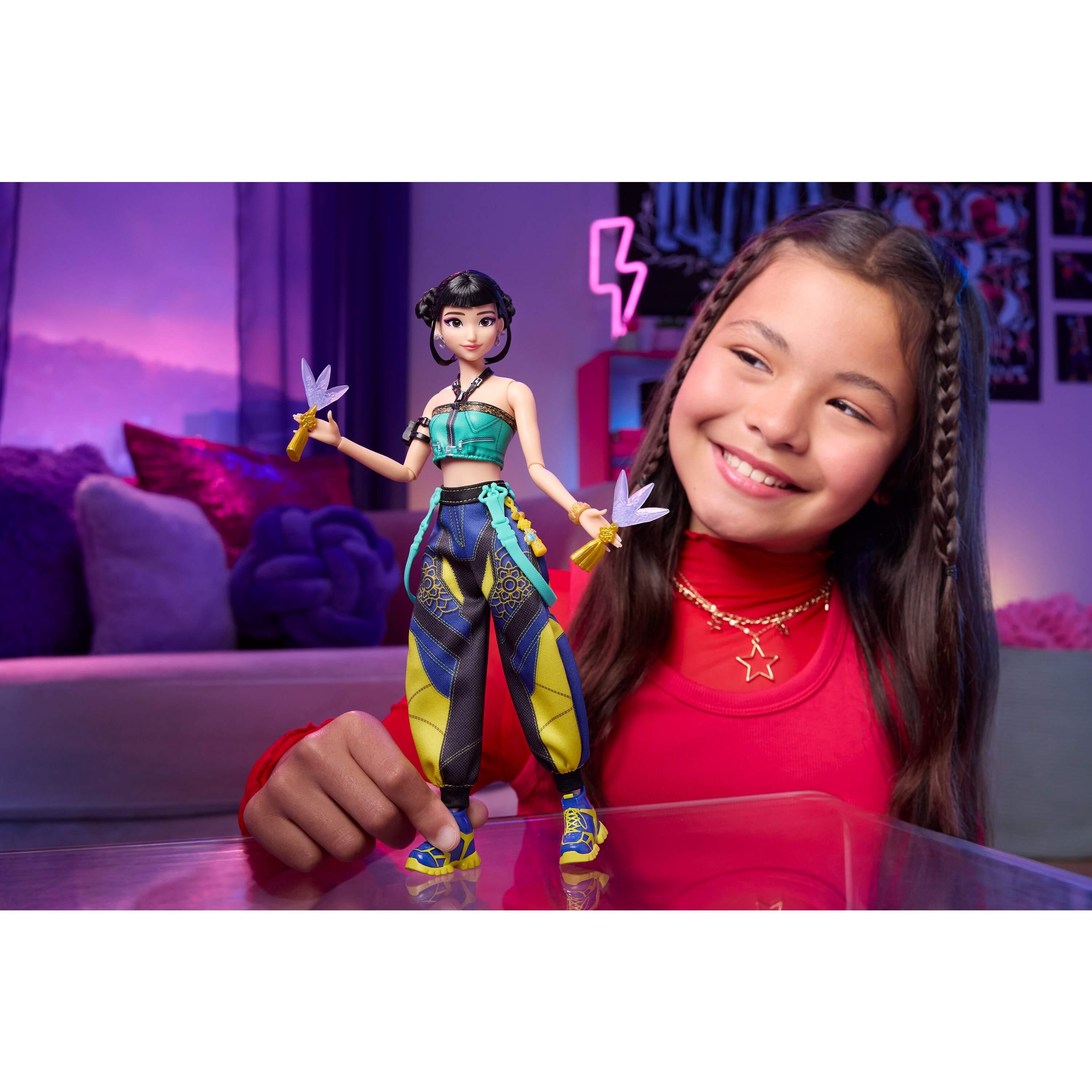 Voir la diapositive 3 : MATTEL Poupée Zoey K-Pop Delon Hunters