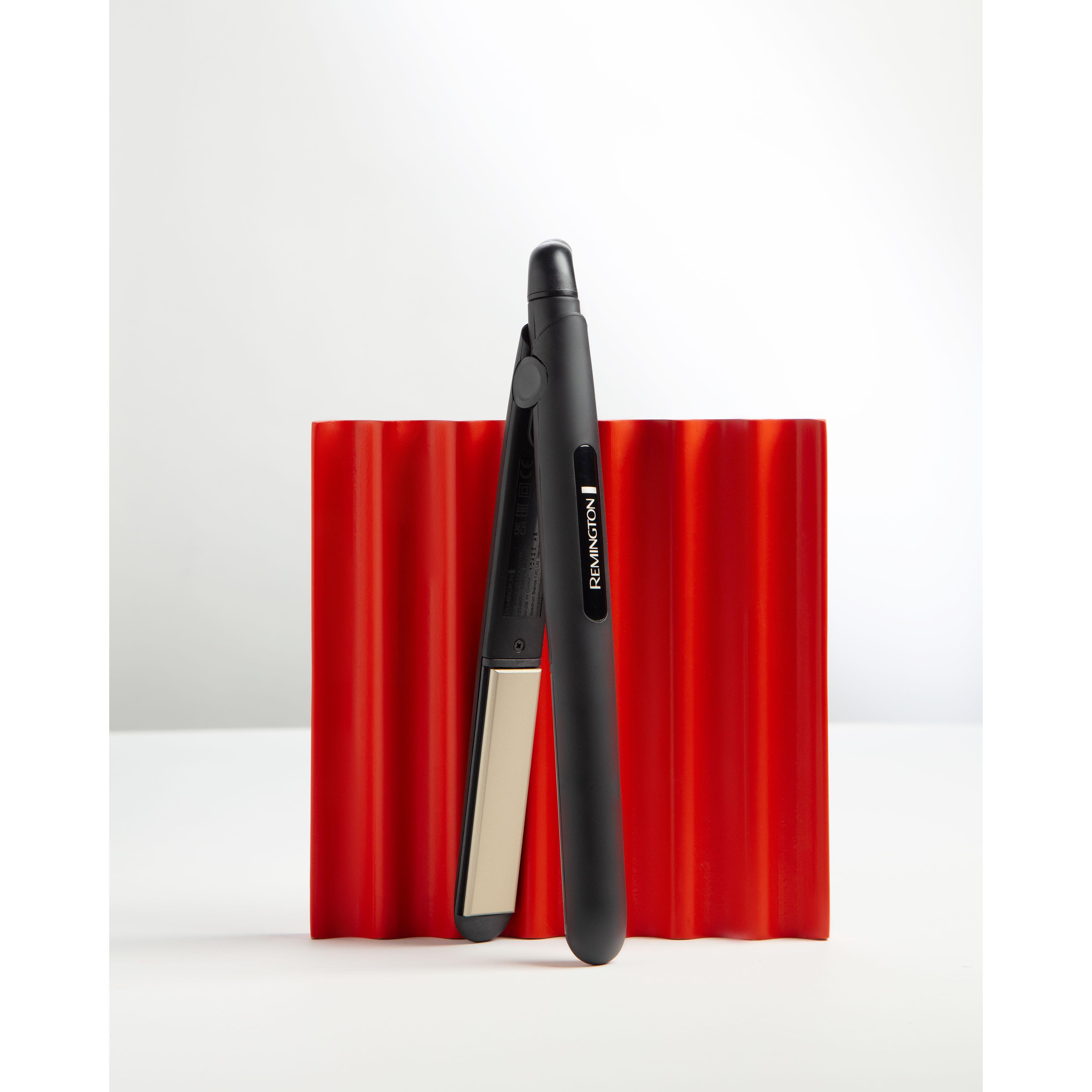 Voir la diapositive 3 : REMINGTON Lisseur S1510 - Noir