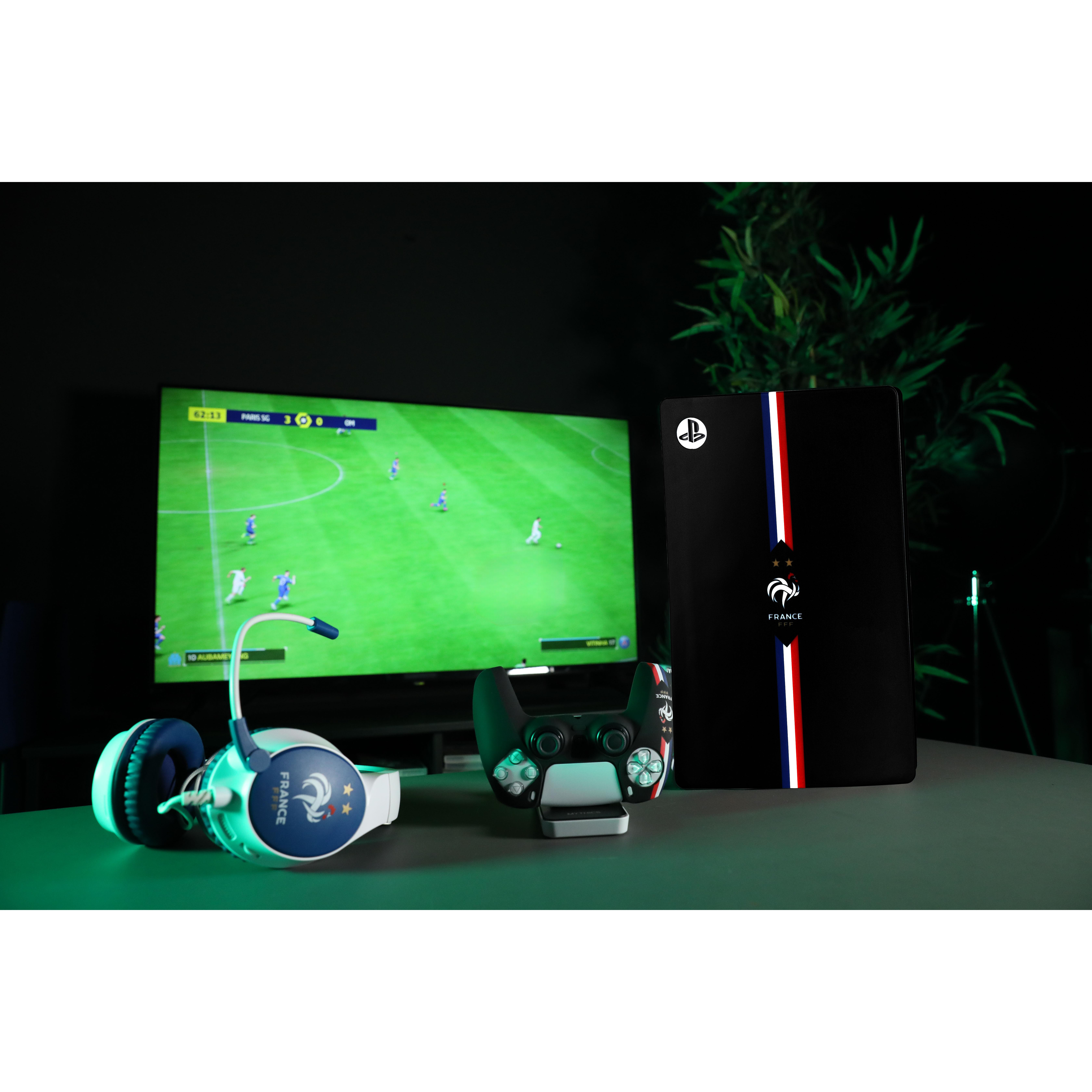 Voir la diapositive 4 : KONIX Casque Gaming Filaire FFF Multiplateforme