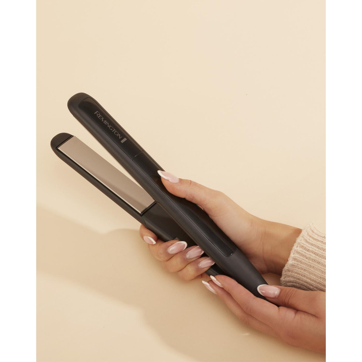 Voir la diapositive 3 : REMINGTON Lisseur S1370 - Noir