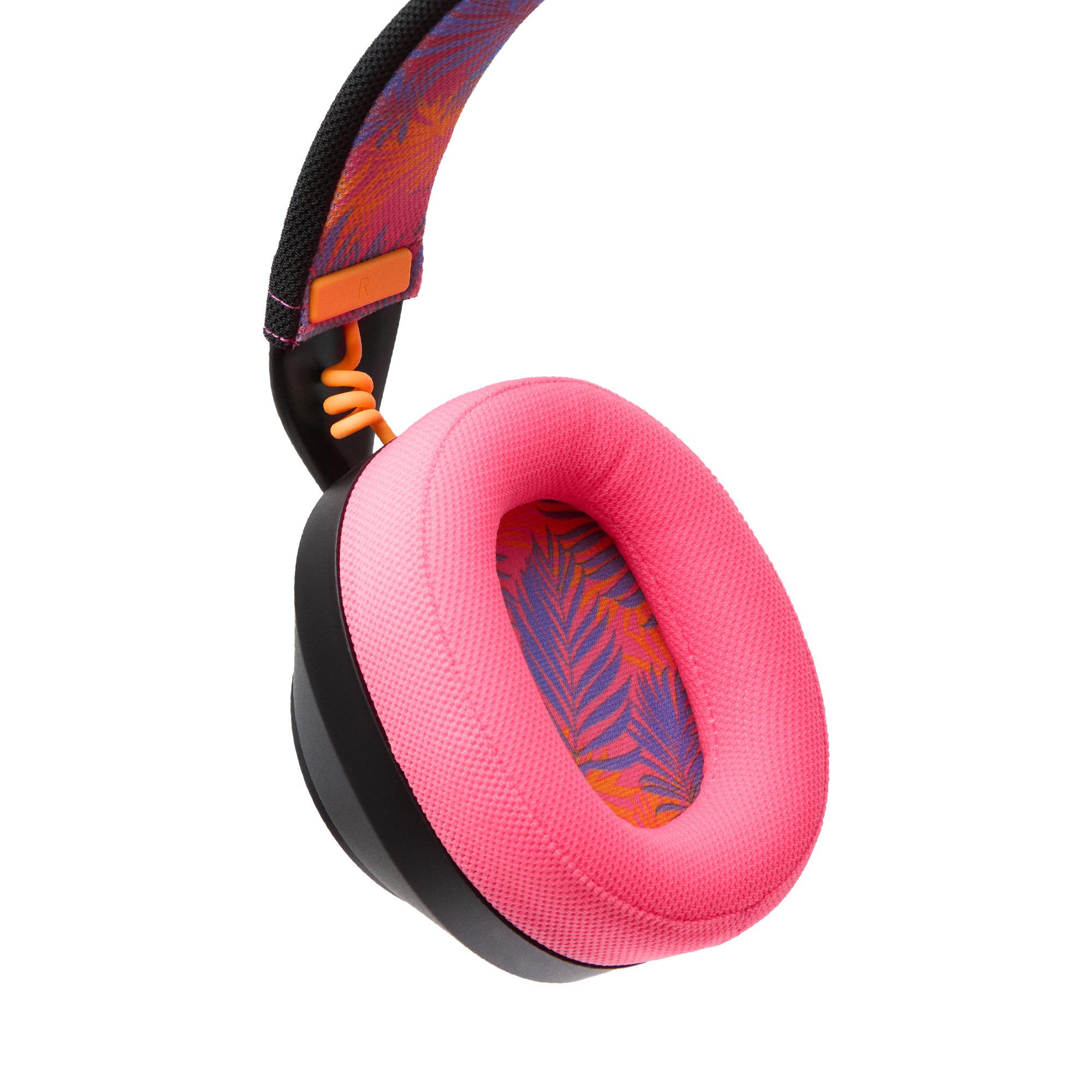 Voir la diapositive 4 : PowerA Casque Filaire Gaming Miami Nightlife Multiplateforme