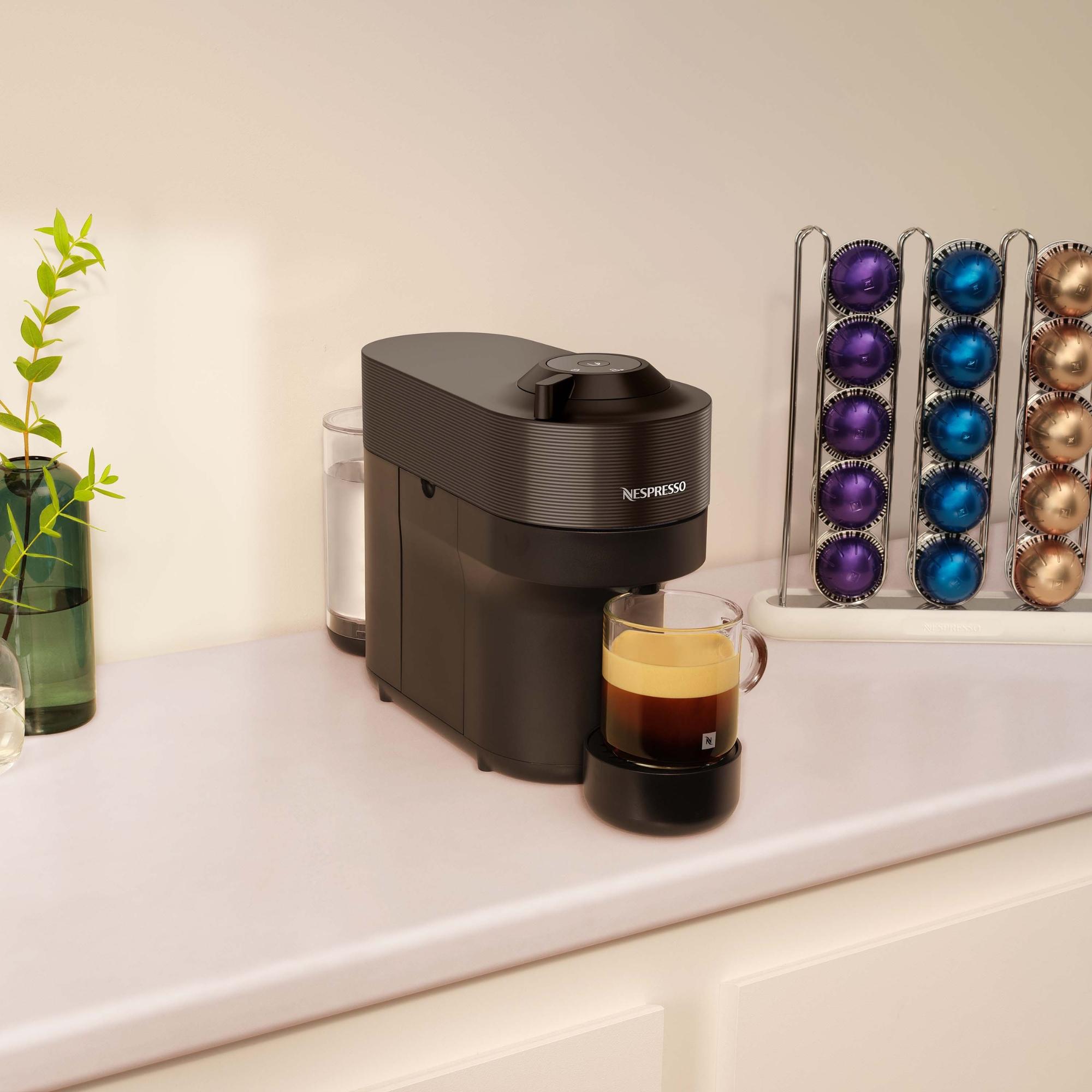 Voir la diapositive 10 : DELONGHI Bundle Nespresso Vertuo + 52 capsules ENV90B - Noir