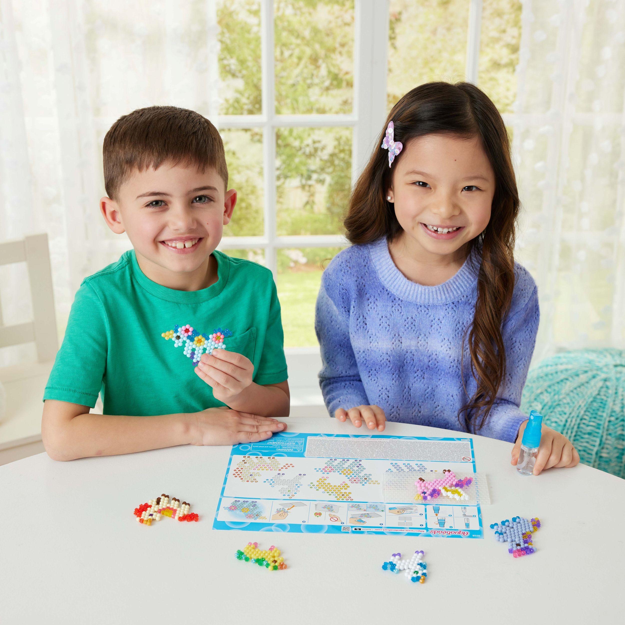 Voir la diapositive 4 : EPOCH D'ENFANCE Kit des amies Licorne Aquabeads