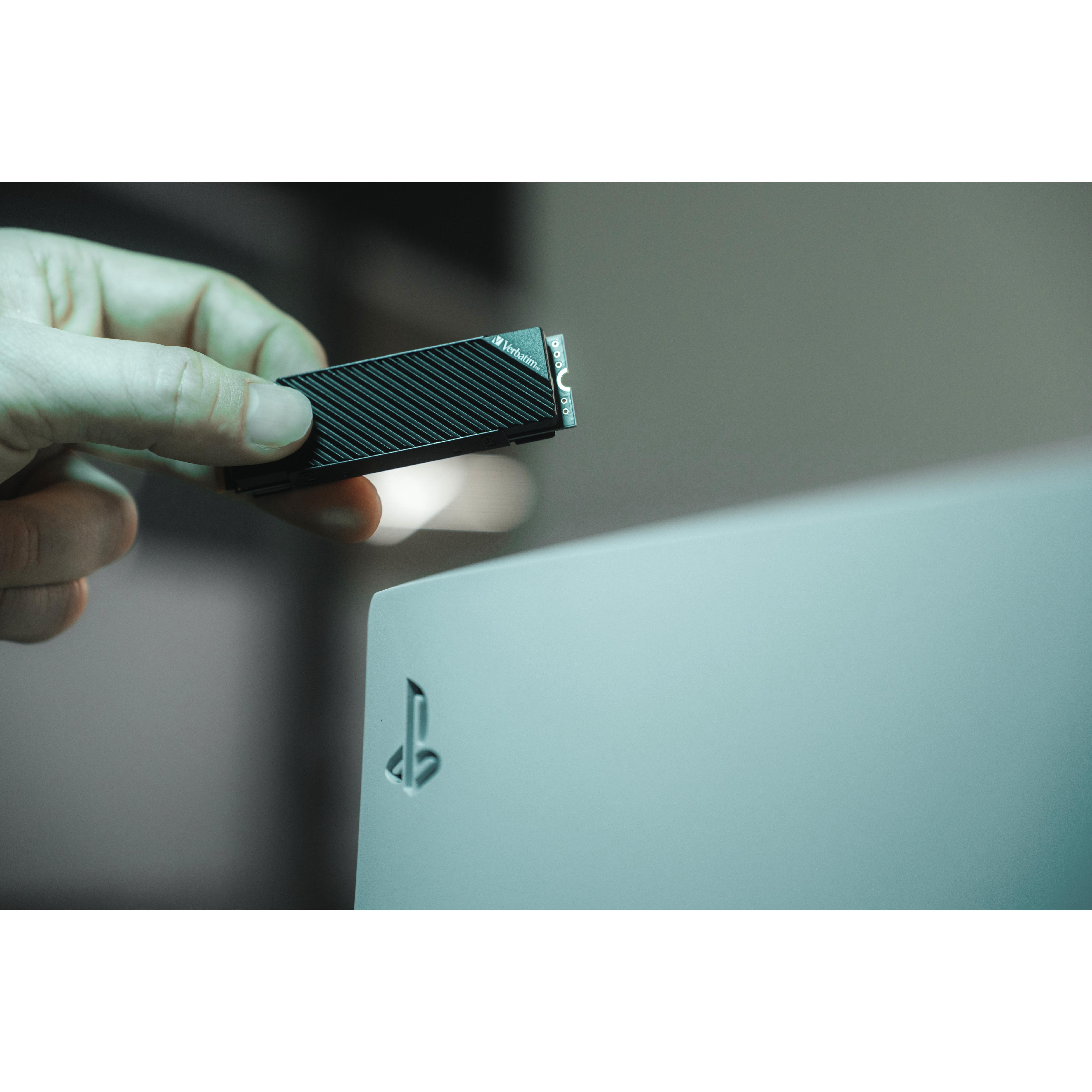 Voir la diapositive 7 : VERBATIM SSD interne Vi7000G 1 To M.2 PCI Express 4.0 NVMe idéal PS5