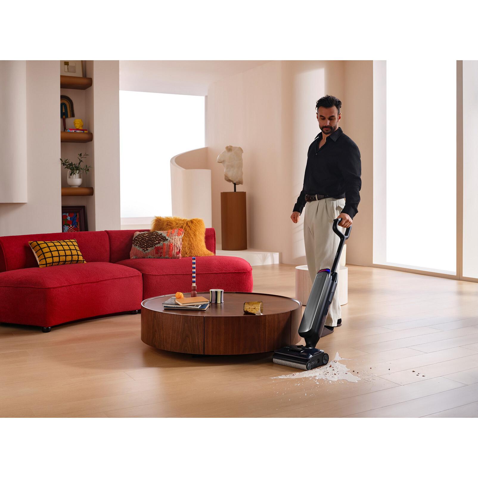 Voir la diapositive 17 : TINECO Aspirateur balai laveur Floor One S9 - Gris