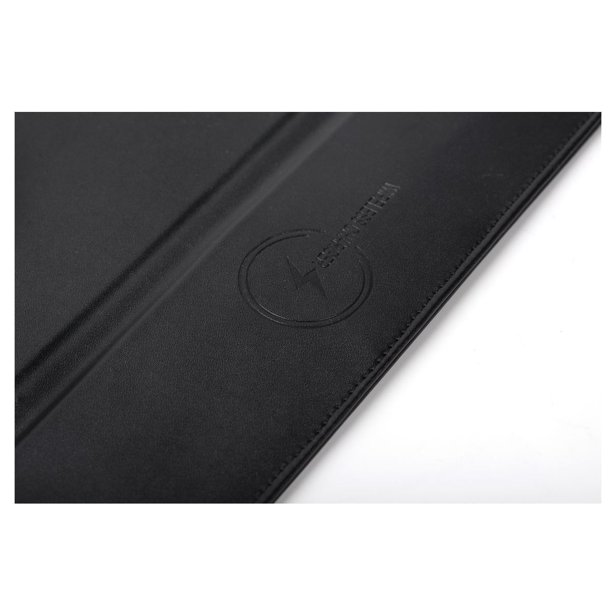 QILIVE Souris sans fil + Tapis de souris avec fonction recharge sans fil Q.3165 - Noir