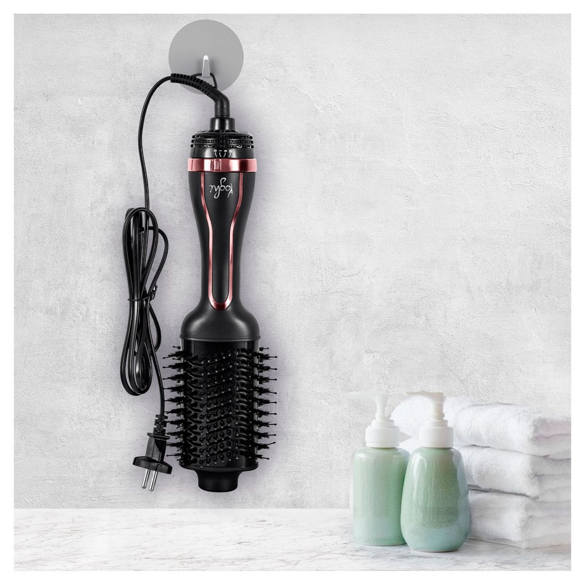 Voir la diapositive 4 : YOGHI 1100 W, 3 positions de température 50, 90 et 130 °C, Cordon pivotant à 360 °, Boucle de suspension