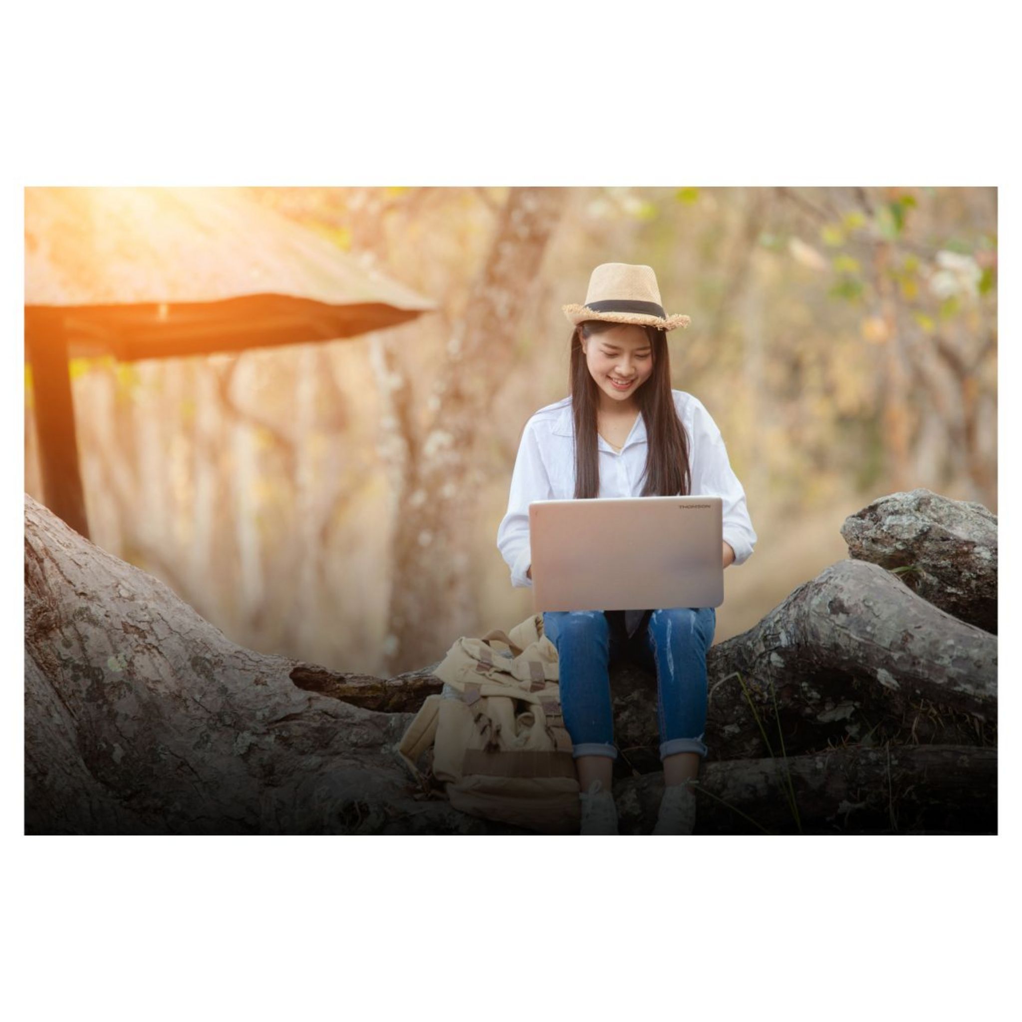 Voir la diapositive 6 : THOMSON Ordinateur portable N17C512 SILVER