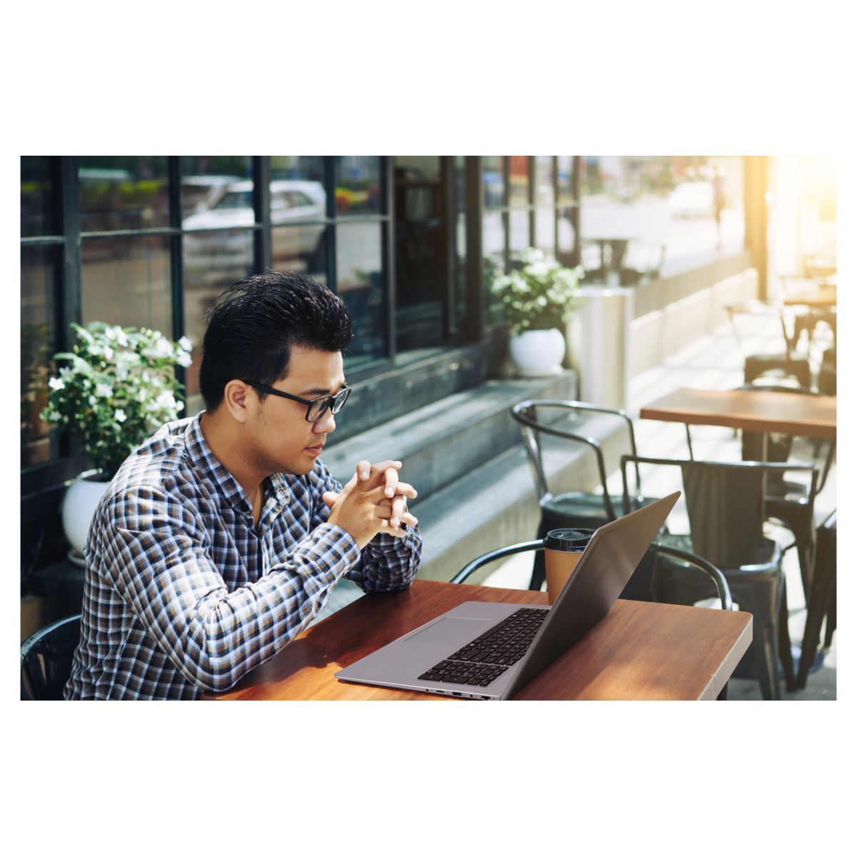 THOMSON Ordinateur portable N17C512 SILVER