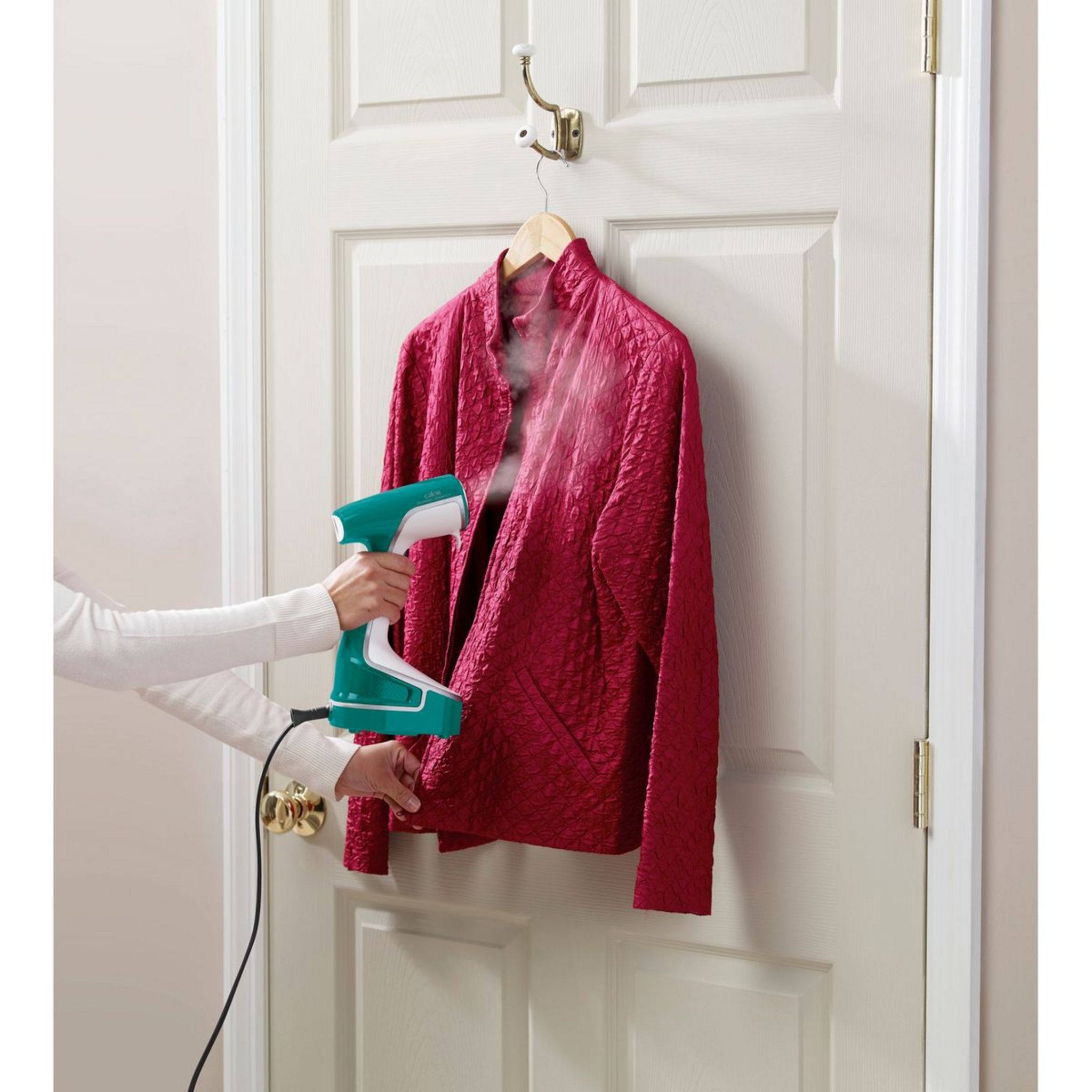 Voir la diapositive 2 : CALOR Défroisseur à main DT8173C0 - Bleu et blanc