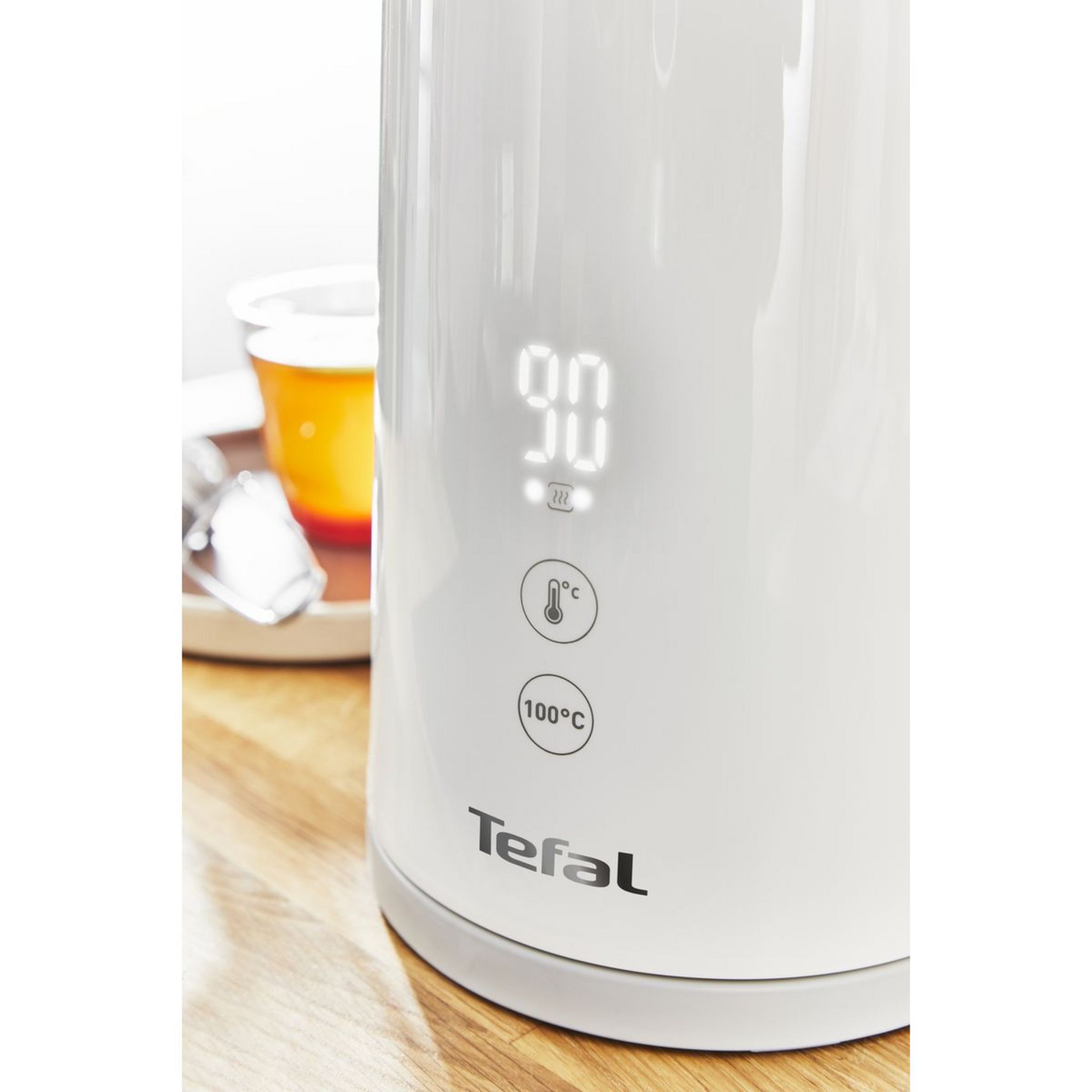 Voir la diapositive 8 : TEFAL Bouilloire KO693110 - Blanc