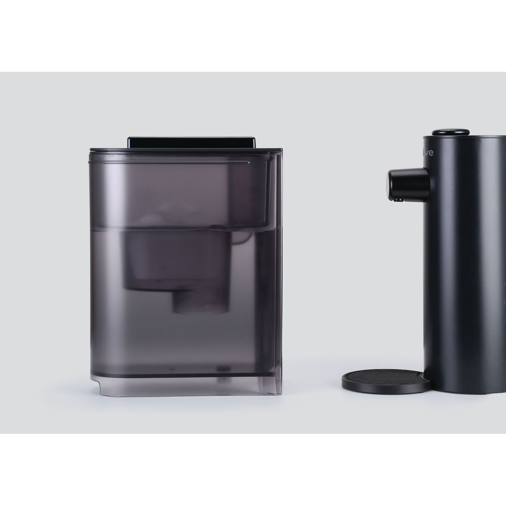 Voir la diapositive 5 : QILIVE Fontaine à eau Q.5107 - Noir