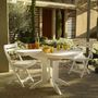 Voir la diapositive 2 : GROSFILLEX Table de jardin pliante - 2/4 places - Résine - Blanc - VEGA
