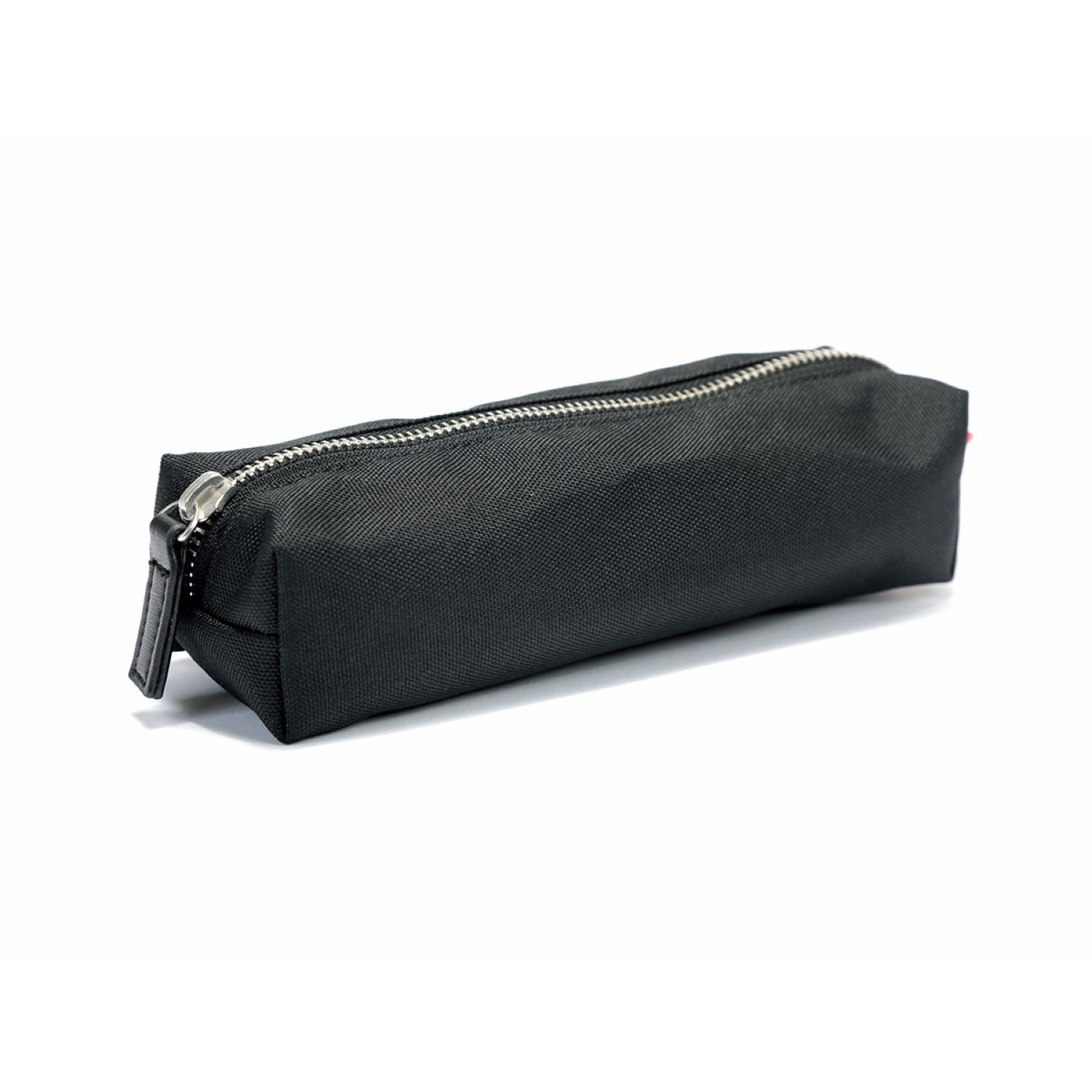 Voir la diapositive 2 : AUCHAN Trousse rectangulaire Noire