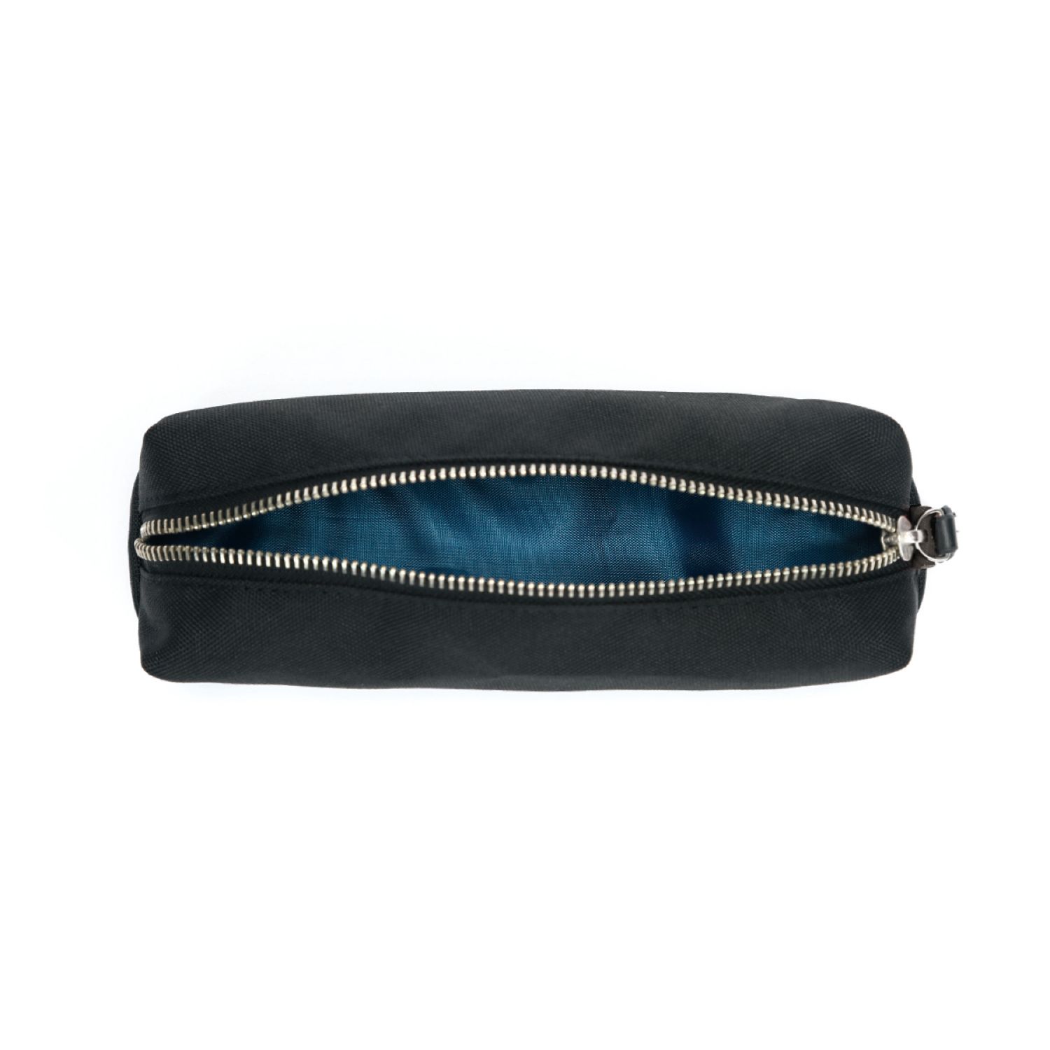 Voir la diapositive 5 : AUCHAN Trousse rectangulaire Noire