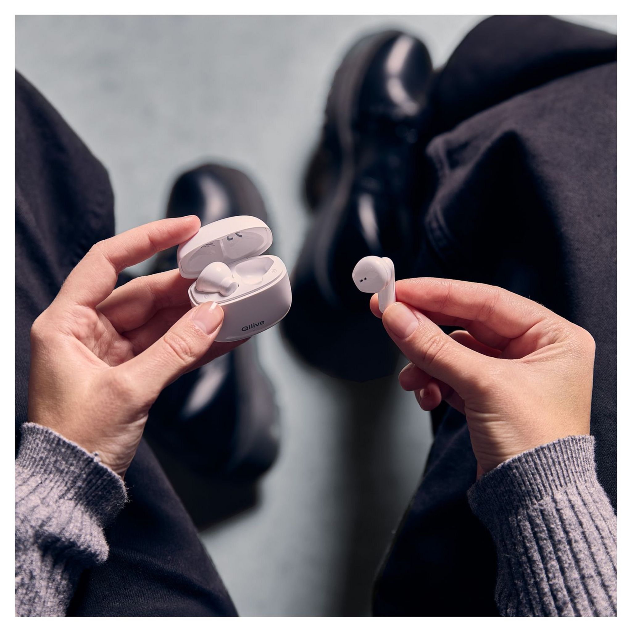 Voir la diapositive 11 : QILIVE Écouteurs Q1242 TWS - Blanc