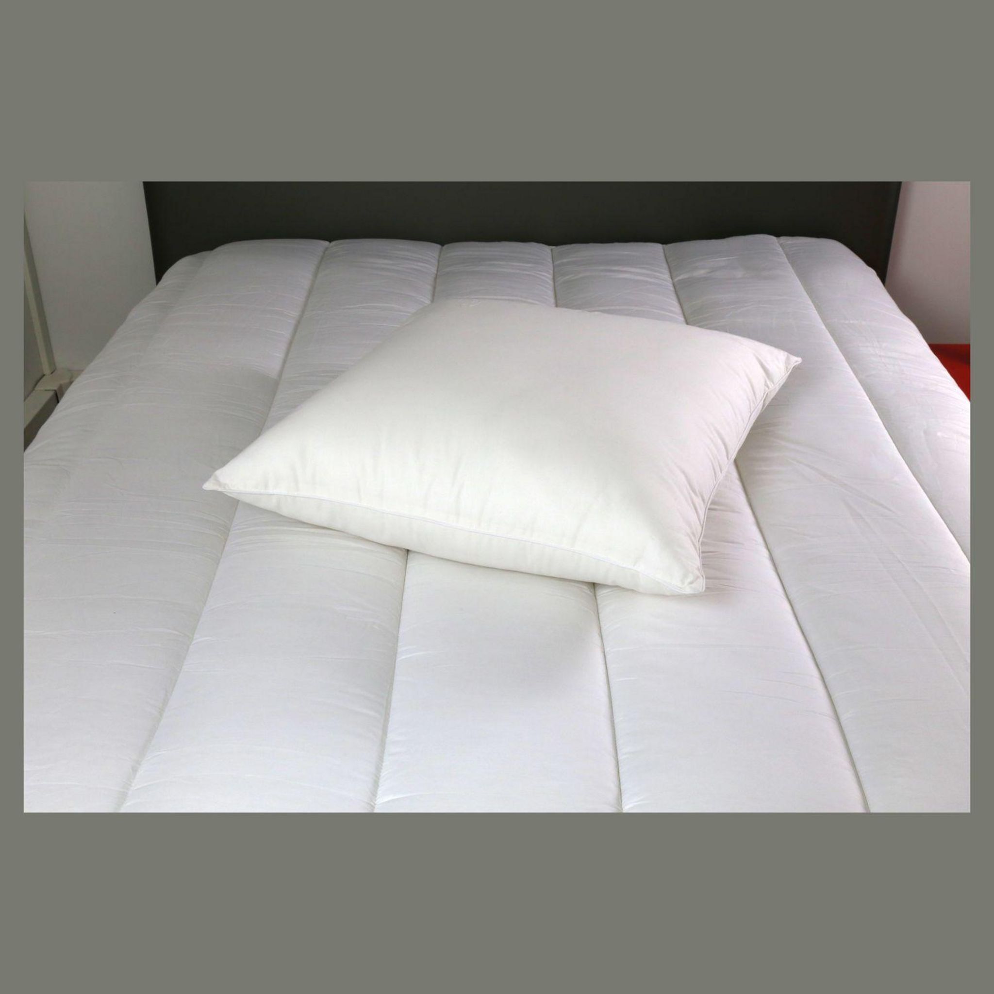 Voir la diapositive 2 : DODO Lot de 2 oreillers eco recyclée 500g/m²