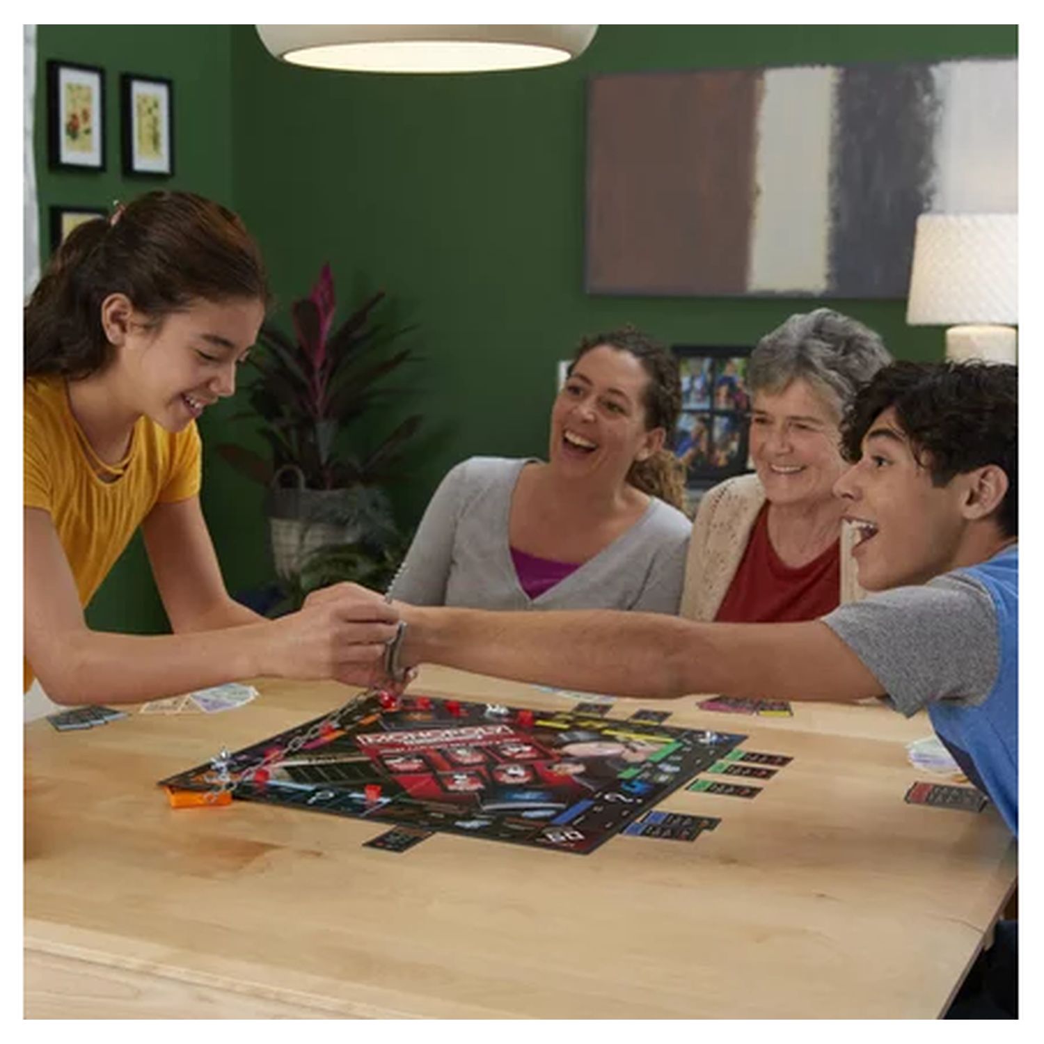 Voir la diapositive 5 : HASBRO Jeu Monopoly Tricheurs